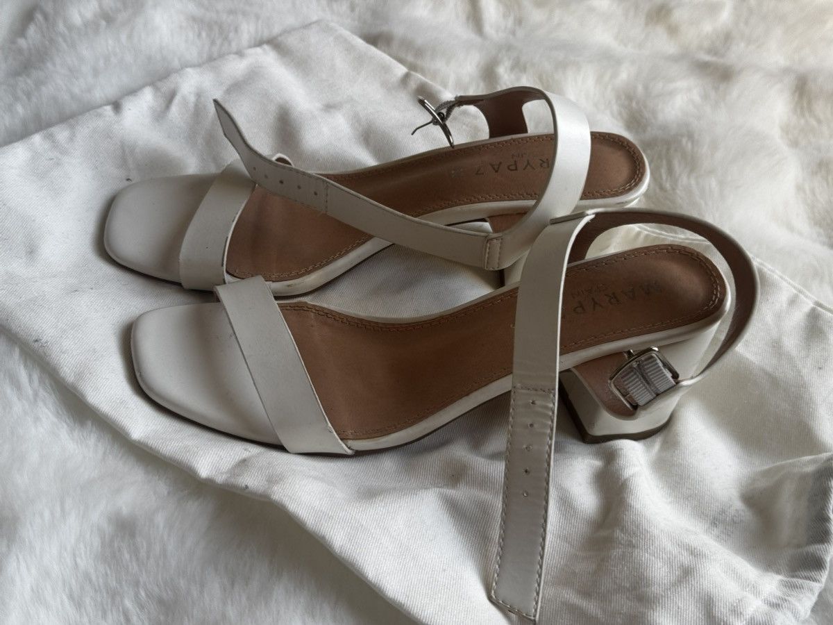 Other White heels Size US 7 / IT 37 - 2 Thumbnail
