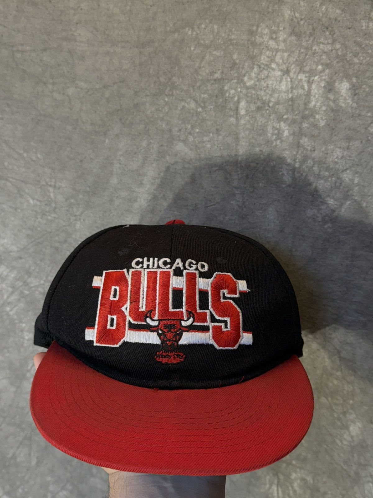 NBA × New Era × Vintage Vintage Chicago Bulls Cap New Era Size ONE SIZE - 2 Thumbnail