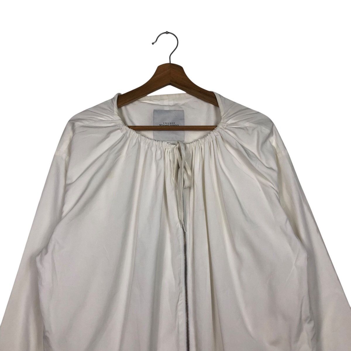 Japanese Brand Rich White Parachute Bike Jacket Unused Refinement Garments Size US M / EU 48-50 / 2 - 4 Thumbnail