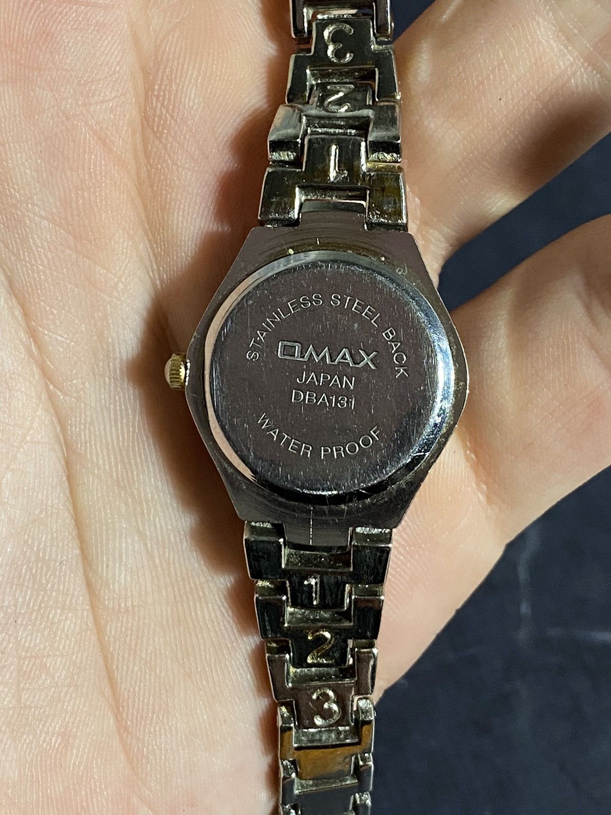 Vintage Omax Unisex Two-Tone Black Dial Watch Japanese Brand Size ONE SIZE - 6 Thumbnail
