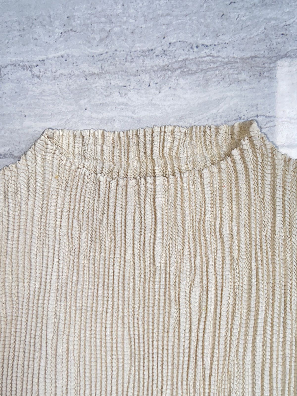 Longchamp LONGCHAMP Pleats T-shirt Size XS / US 0-2 / IT 36-38 - 15 Thumbnail