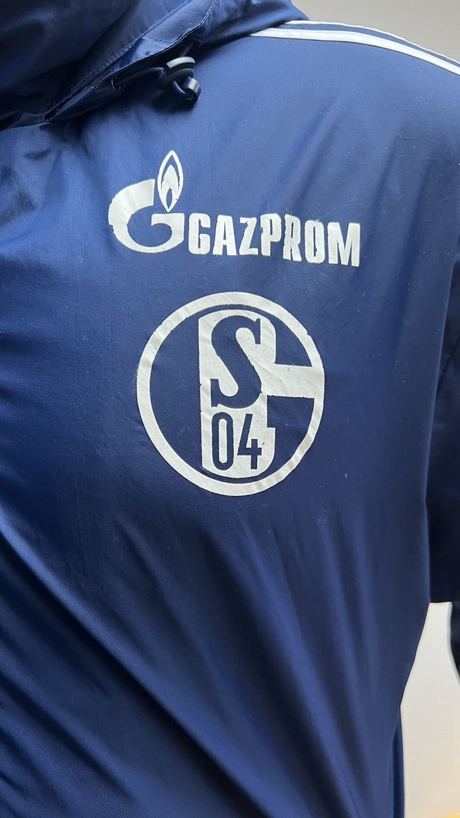 Adidas Adidas Schalke 04 Rain Jacket Size US XL / EU 56 / 4 - 3 Thumbnail