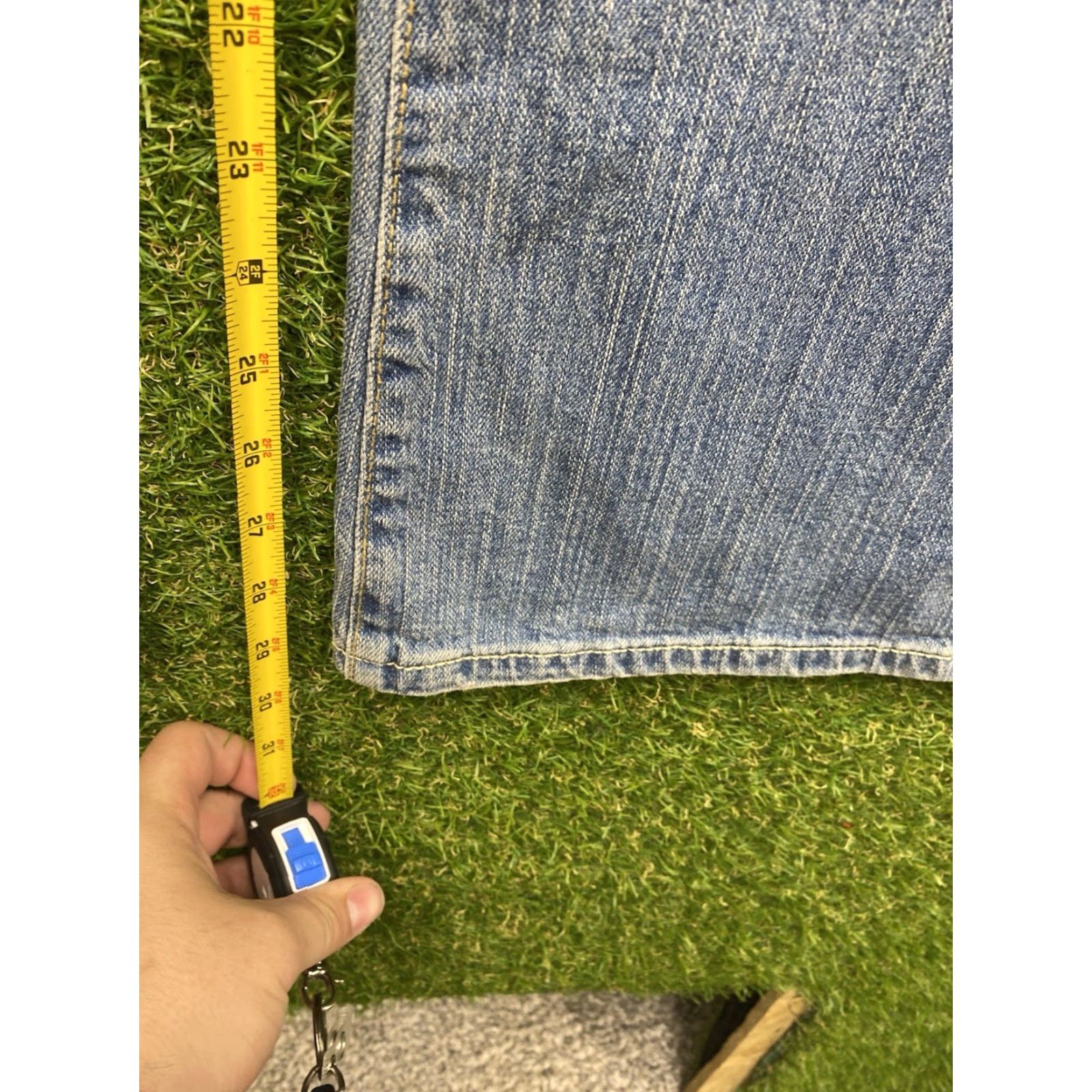 Levi's VINTAGE Levi's 517 Jeans Womens 18.5 PLUS Flare Stretch Light Whisker Fade NWT 5-Pocket Denim Blue Jeans Womens Plus 90s Flared Stretch Size 40" / US 18 - 3 Thumbnail