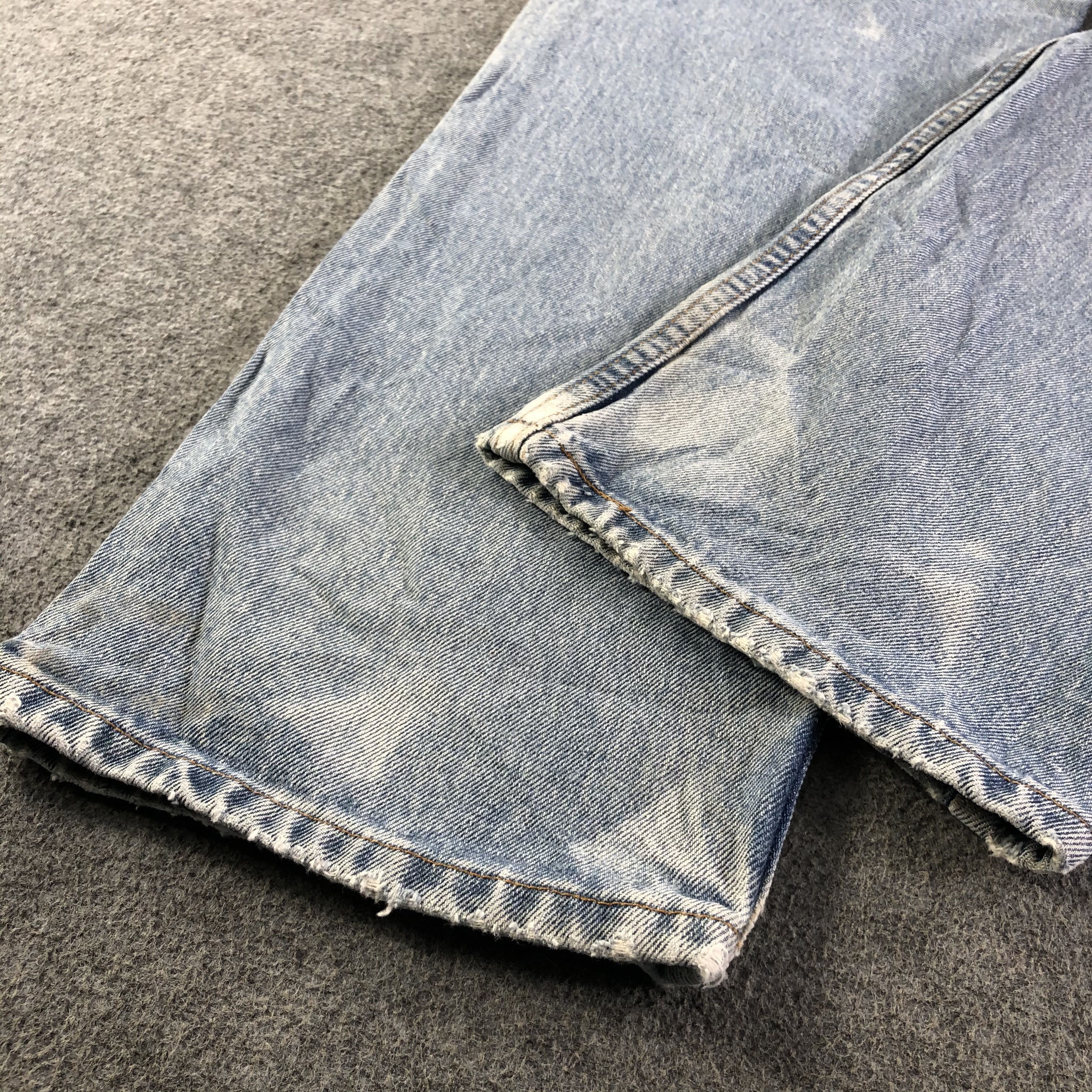 Levi's Vintage Light Wash Levis 505 Jeans-J4124 Size US 35 - 6 Thumbnail