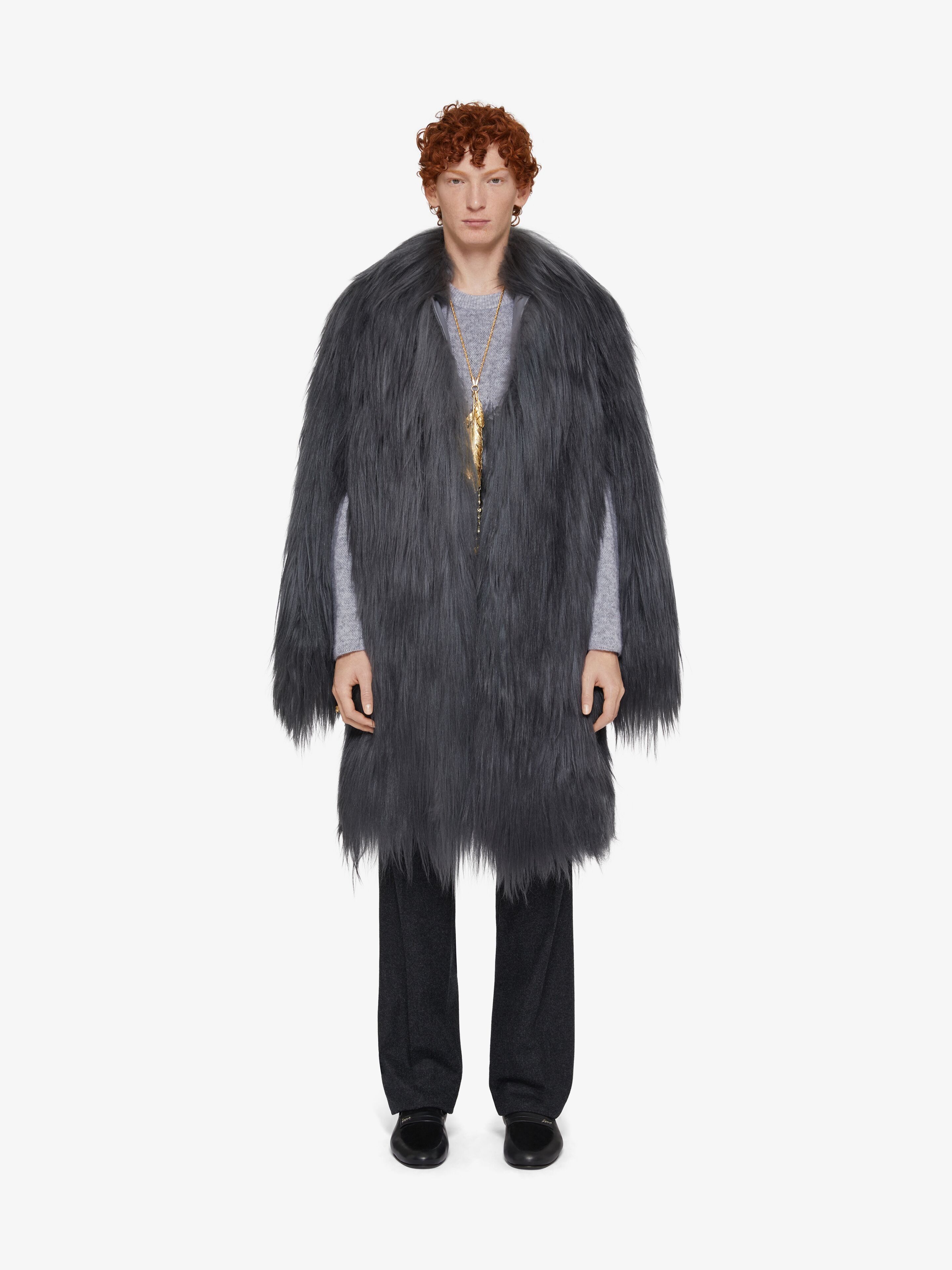 Givenchy o1w1db10925 Fur Coat in Black Size US L / EU 52-54 / 3 - 2 Thumbnail