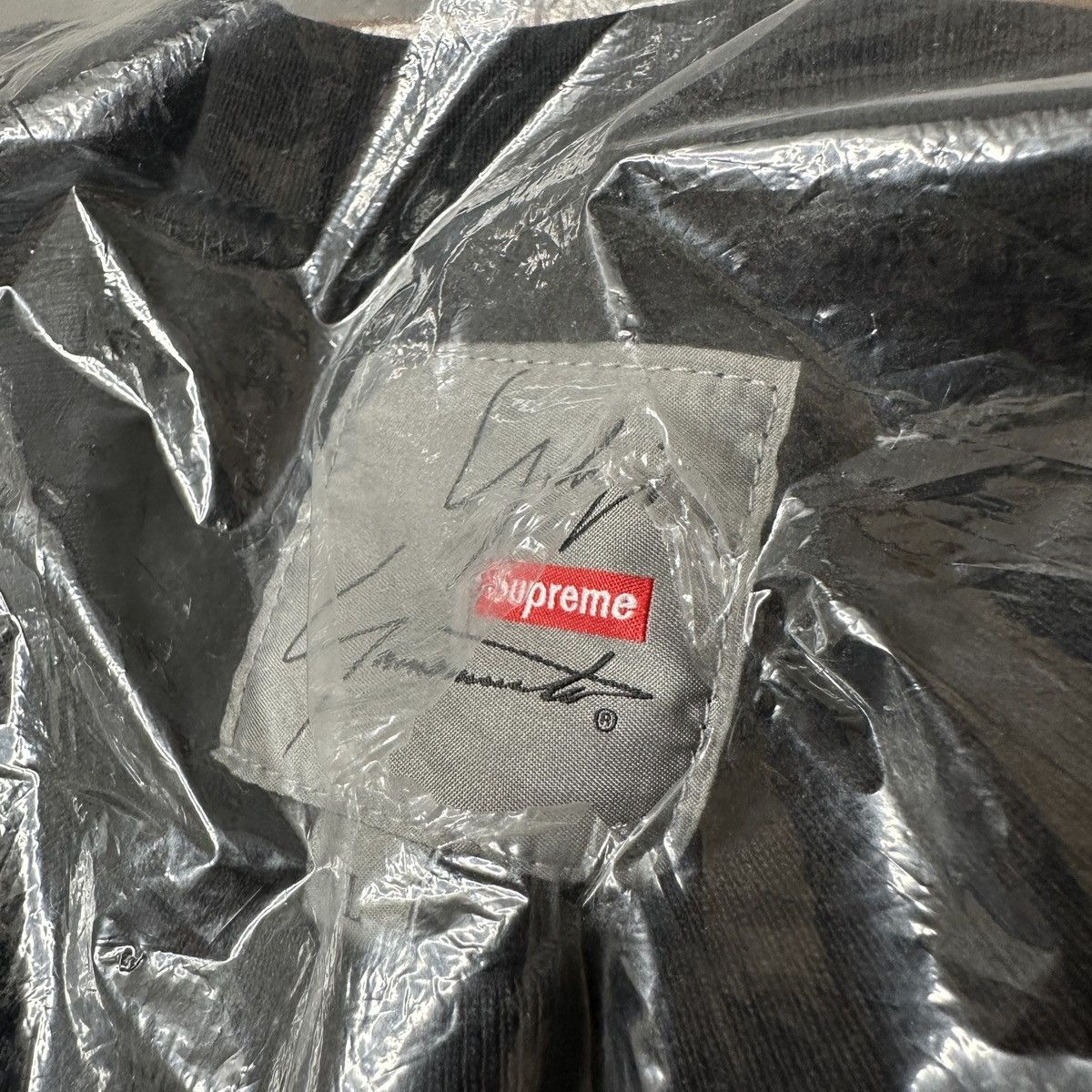 Supreme Deadstock DS Supreme x Yohji Yamamoto FW22 Sweater Brand New Size US L / EU 52-54 / 3 - 2 Thumbnail