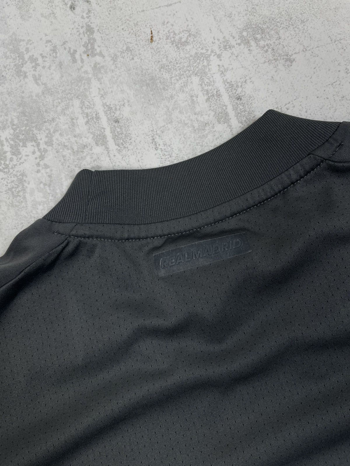 Adidas Real Madrid 2020/21 Training Jersey AEROREADY Performance Size US M / EU 48-50 / 2 - 11 Thumbnail
