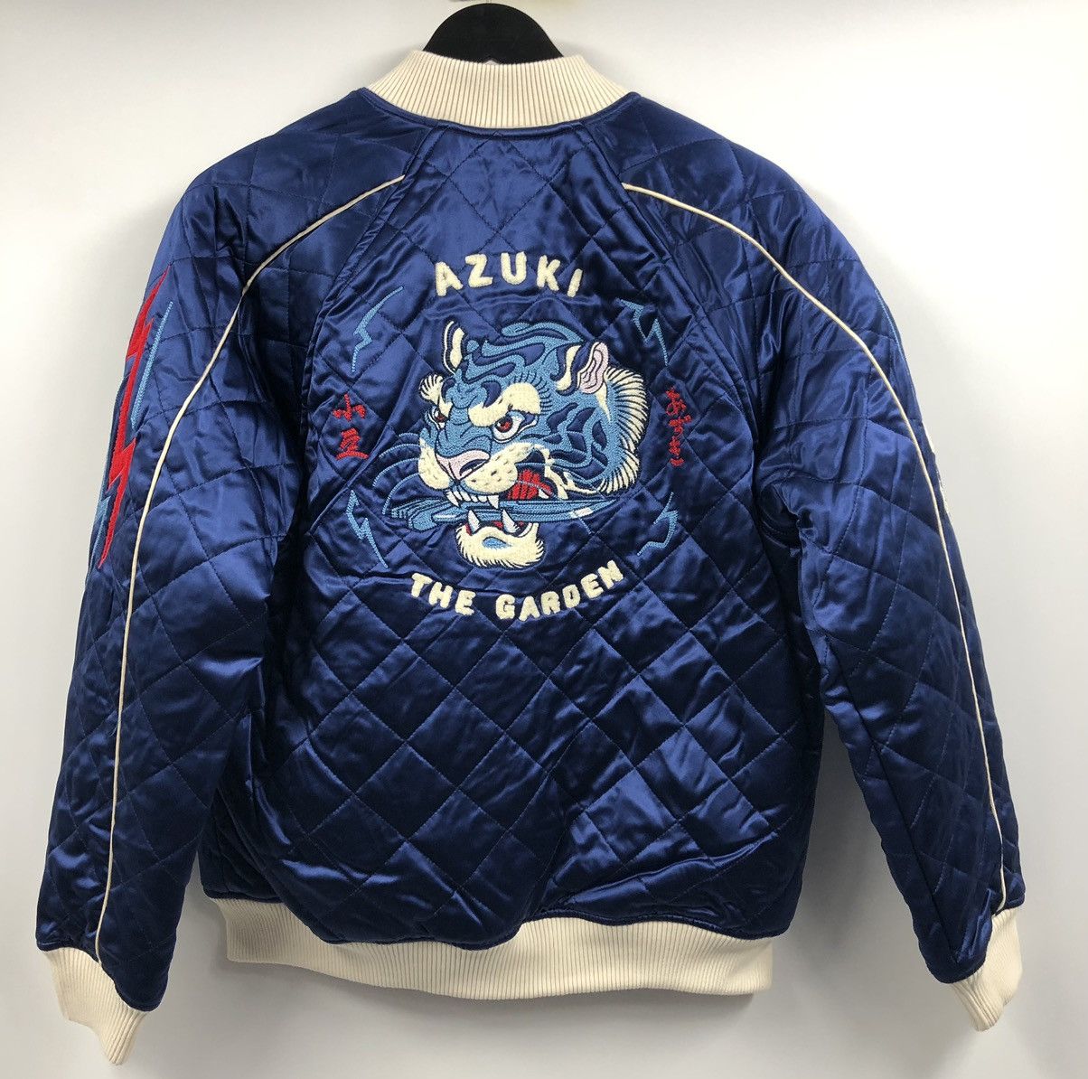 Other Azuki Twin Tigers Reversible Jacket Small Size US S / EU 44-46 / 1 - 16 Thumbnail