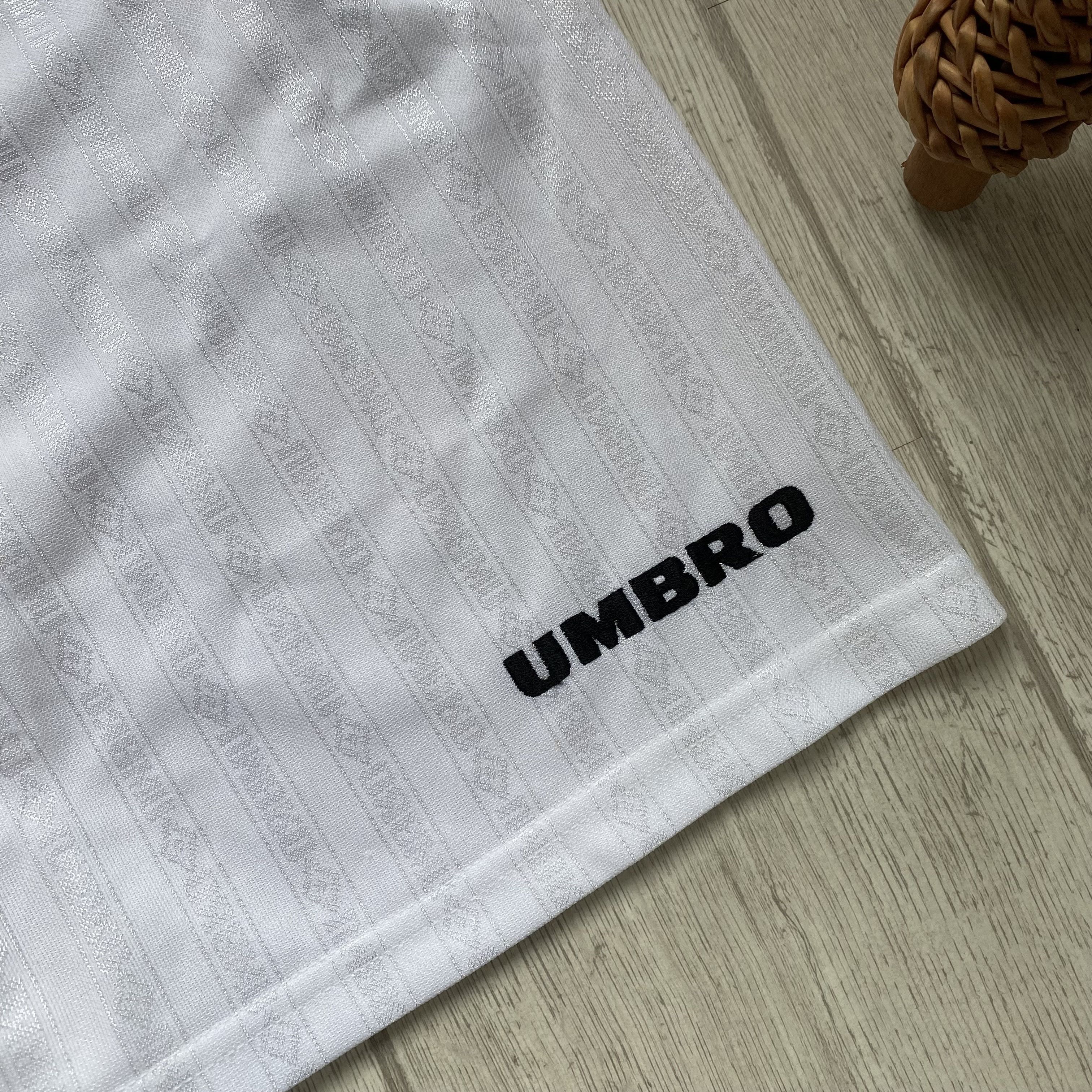 Umbro Vintage 90s Umbro Jersey Short Training monogram Size US 36 / EU 52 - 2 Thumbnail