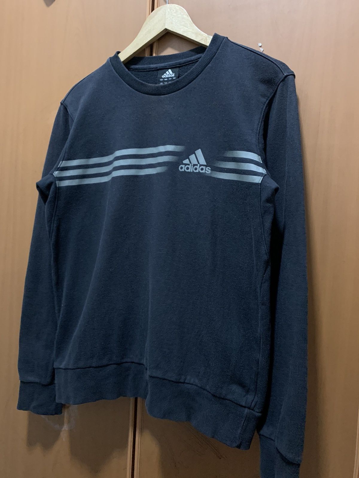 Adidas Vintage Y2K Adidas Three Stripes Sweatshirt Size US M / EU 48-50 / 2 - 2 Thumbnail