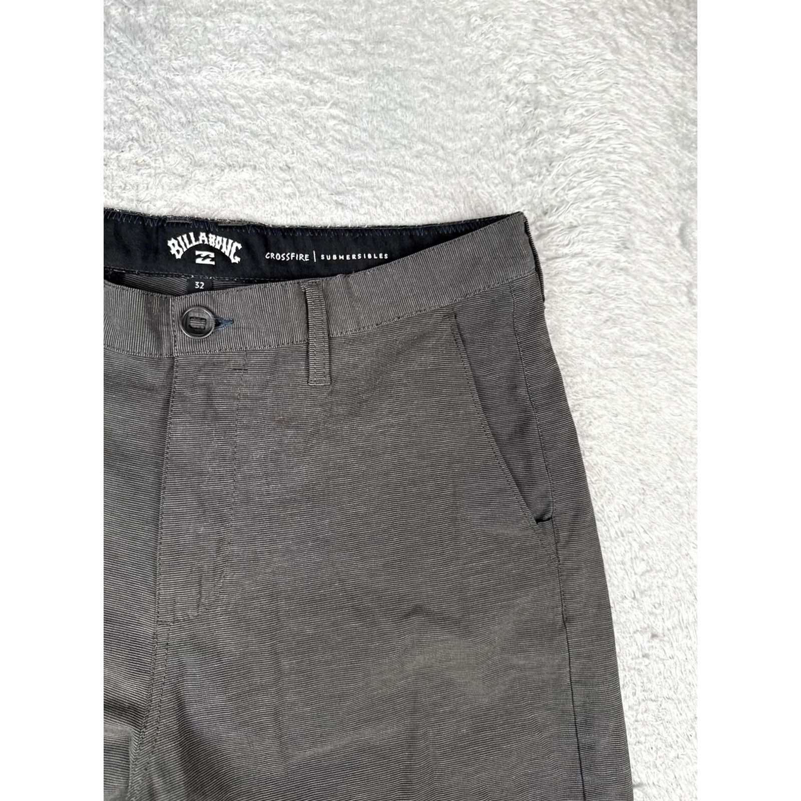 Billabong Billabong Shorts Mens 32 Gray Striped Chino Flat Front 10 Inseam Quick Dry Sci Size US 32 / EU 48 - 5 Thumbnail