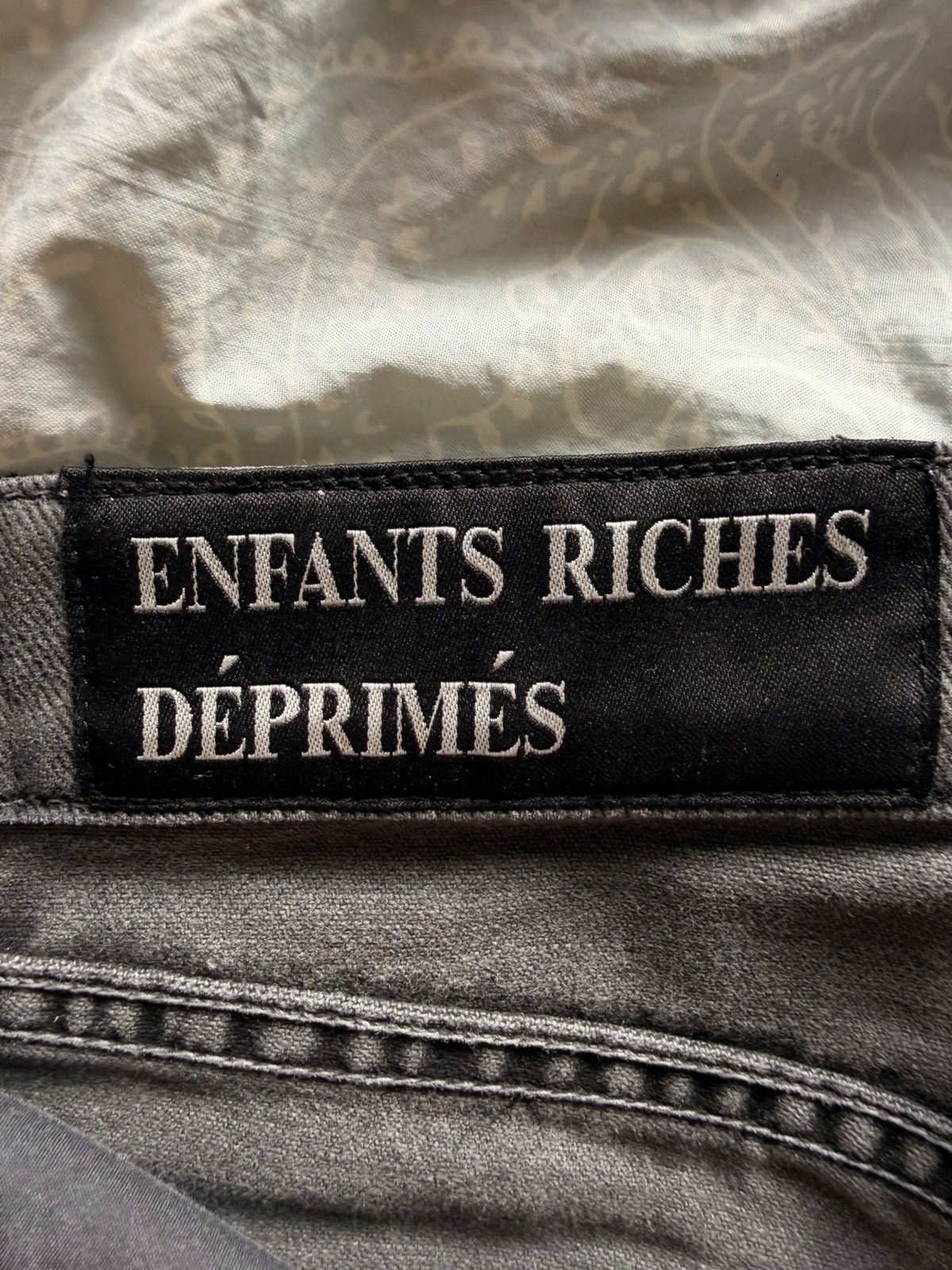 Enfants Riches Deprimes Distressed Safety Pin Jeans Size US 29 - 5 Thumbnail