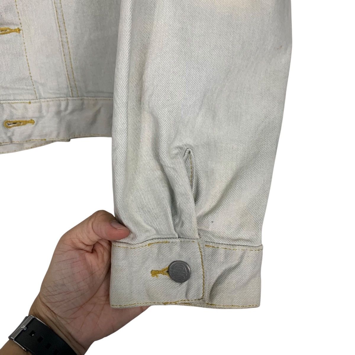 Studio Seven STUDIO SEVEN Embroidered Logo Washed Denim Jacket #2829-C128 Size US M / EU 48-50 / 2 - 9 Thumbnail