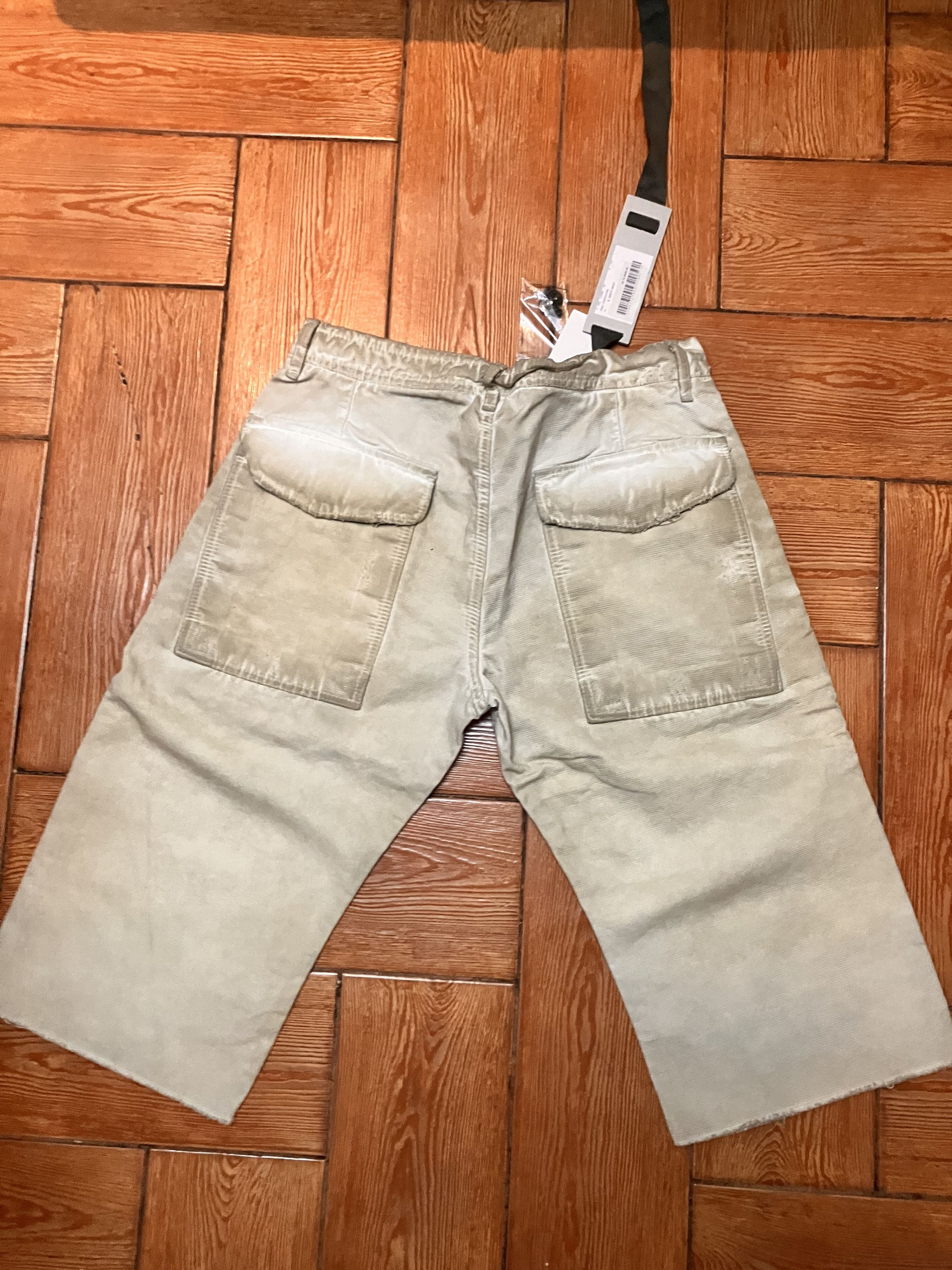 Rick Owens 🔥 BRAND NEW PRICED FOR QUICK SELL Size US 31 - 2 Thumbnail