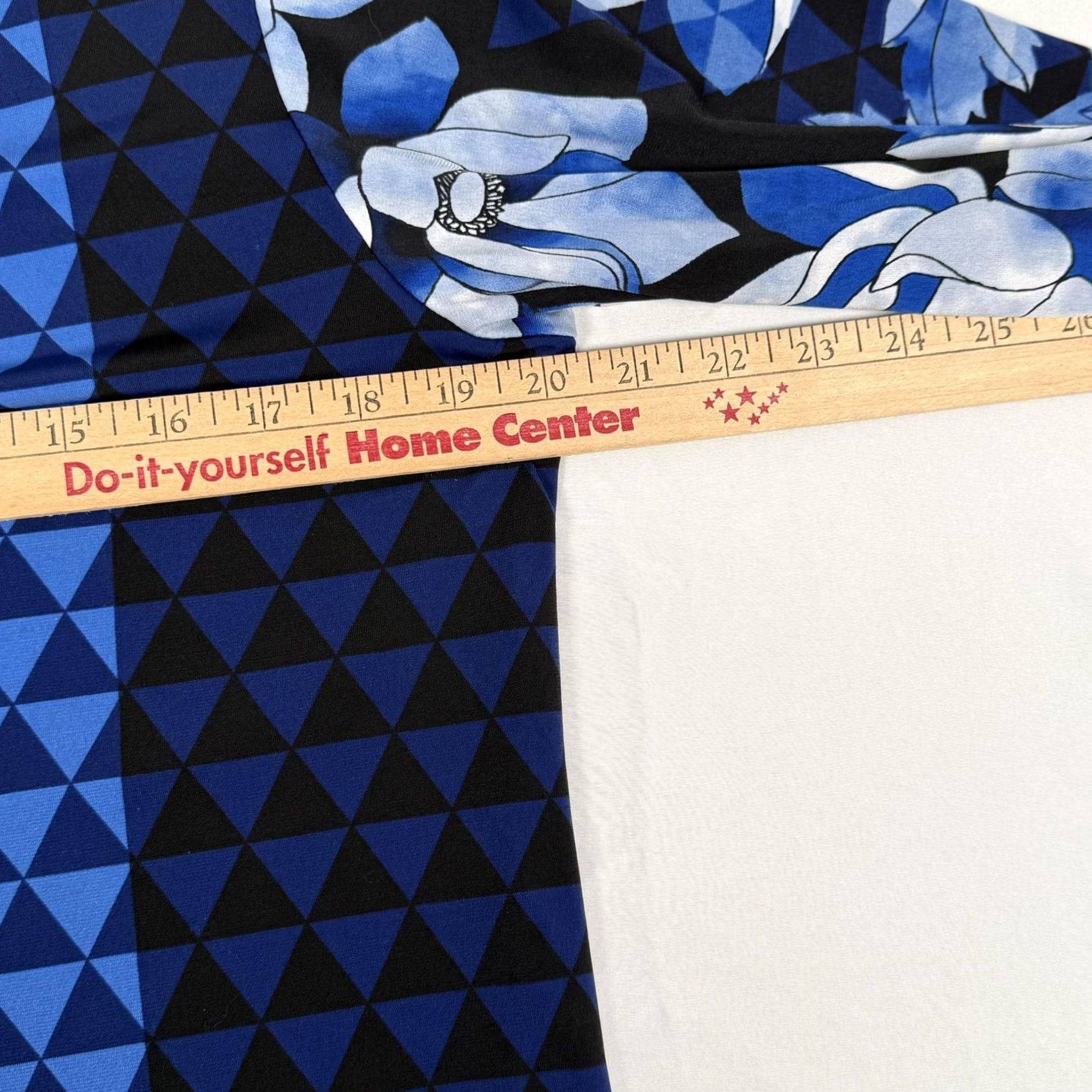 Alfani Alfani Blouse Tunic Blue Floral Geometric 3/4 Sleeve Stretch Artsy Patchwork M Womens Shirt Size M / US 6-8 / IT 42-44 - 6 Thumbnail