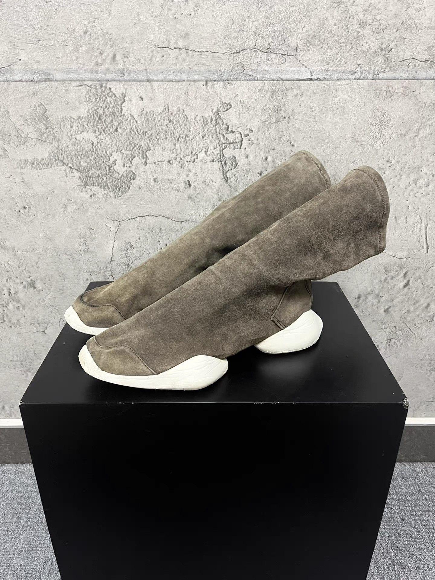 Rick Owens Rick Owens Adidas Suede Horseshoe Boots K34 Size US 8 / EU 41 - 2 Thumbnail
