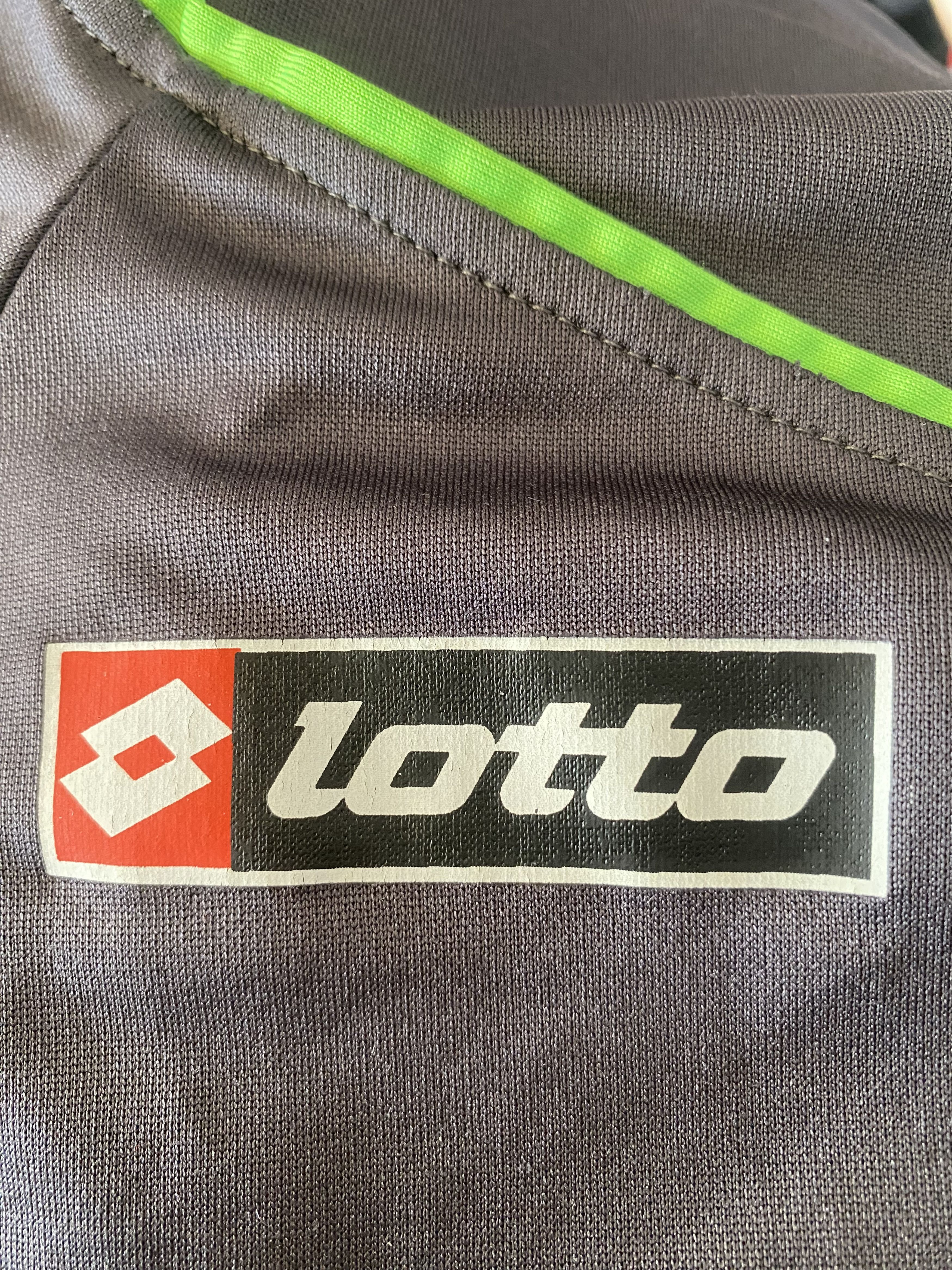Lotto Sport BORUSSIA MONCHENGLADBACH - 2011- 2012 - Lotto - 13/14 Yrs Size US XS / EU 42 / 0 - 8 Thumbnail
