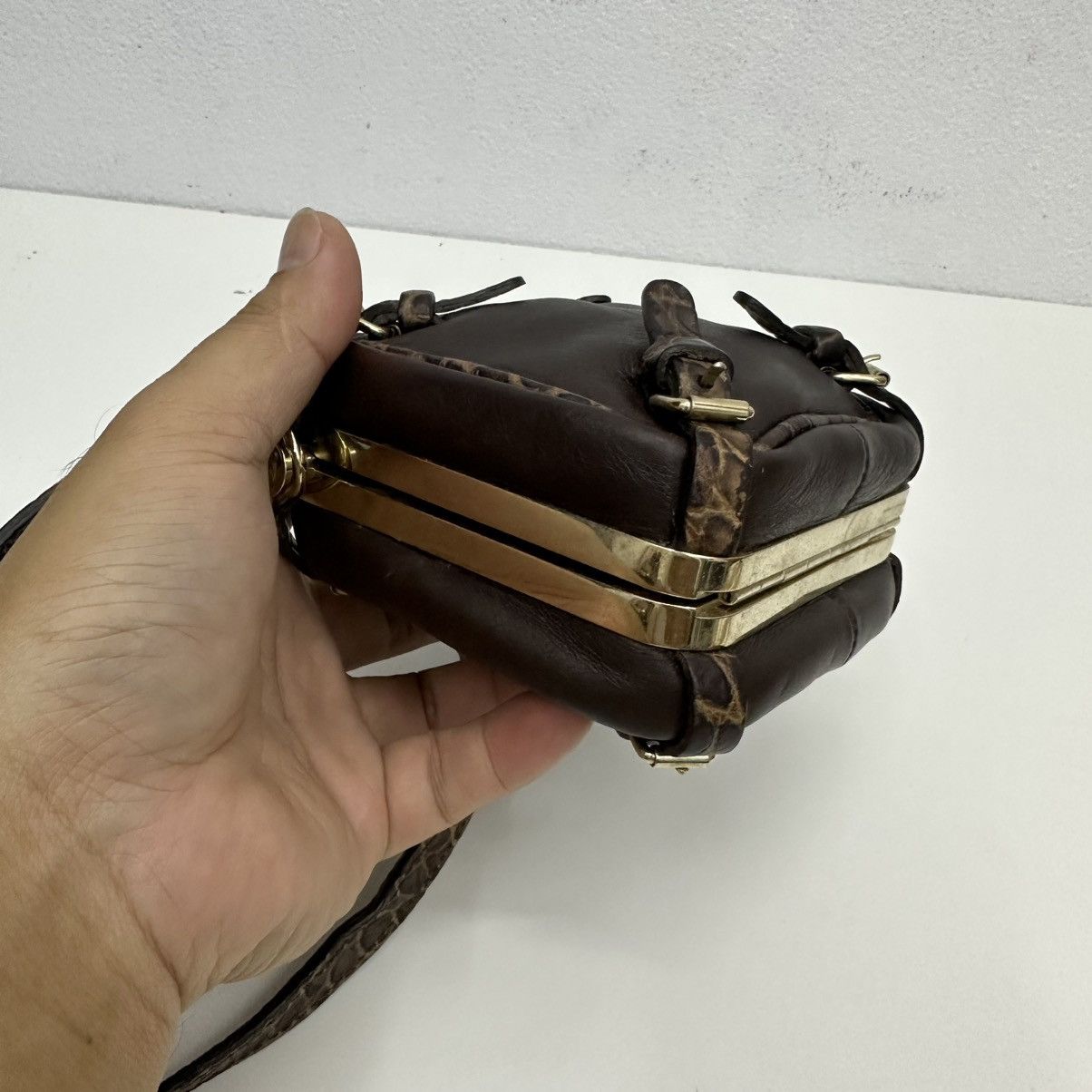 Celine ‼️YES‼️ AUTHENTIC CELINE LEATHER TRUNKETTE MINI CROSSBODY BAG Size ONE SIZE - 7 Thumbnail