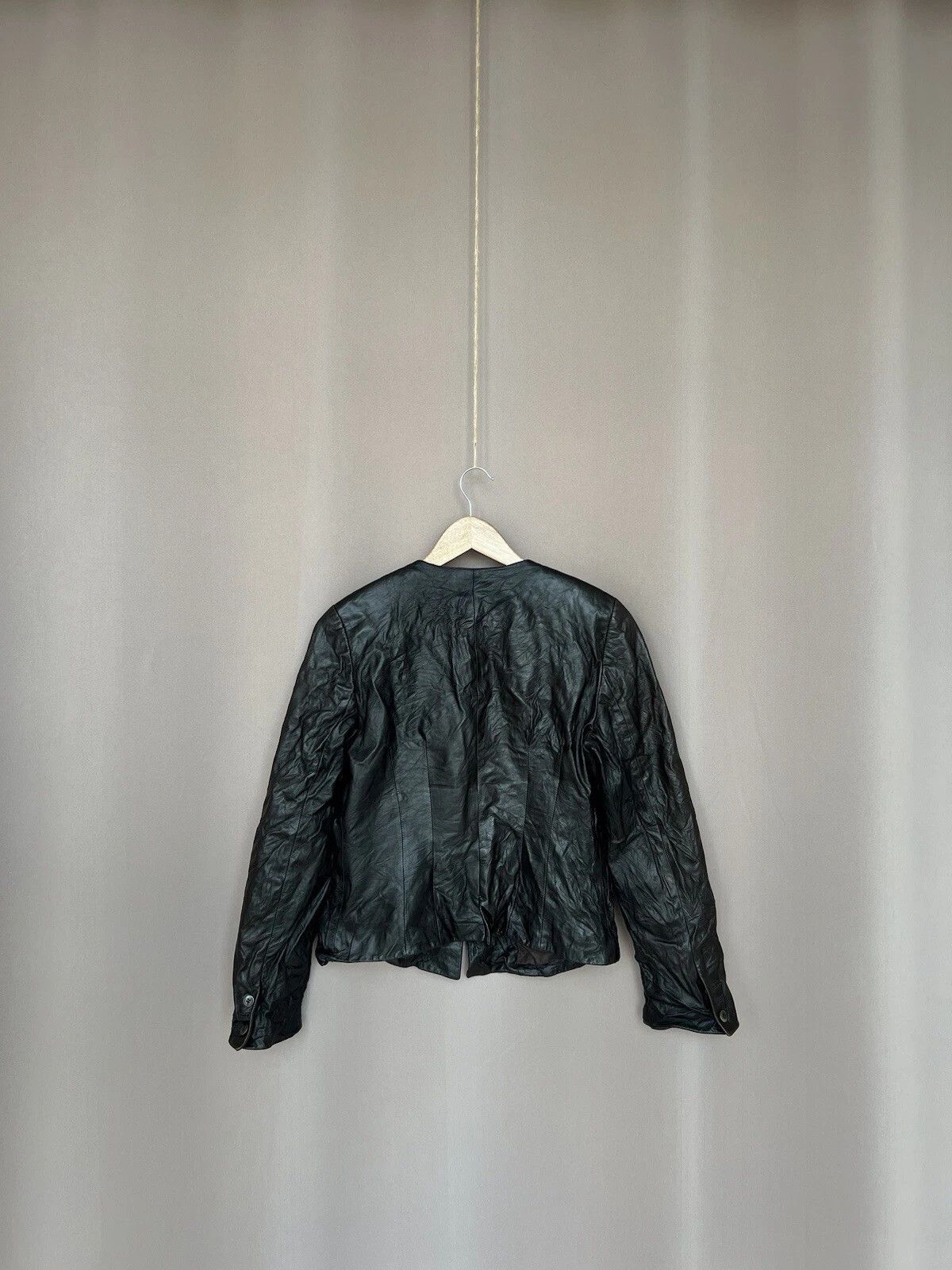 Armani Collezioni Armani Collezioni Calf Leather Jacket Women’s Size 44 or M Size M / US 6-8 / IT 42-44 - 7 Thumbnail