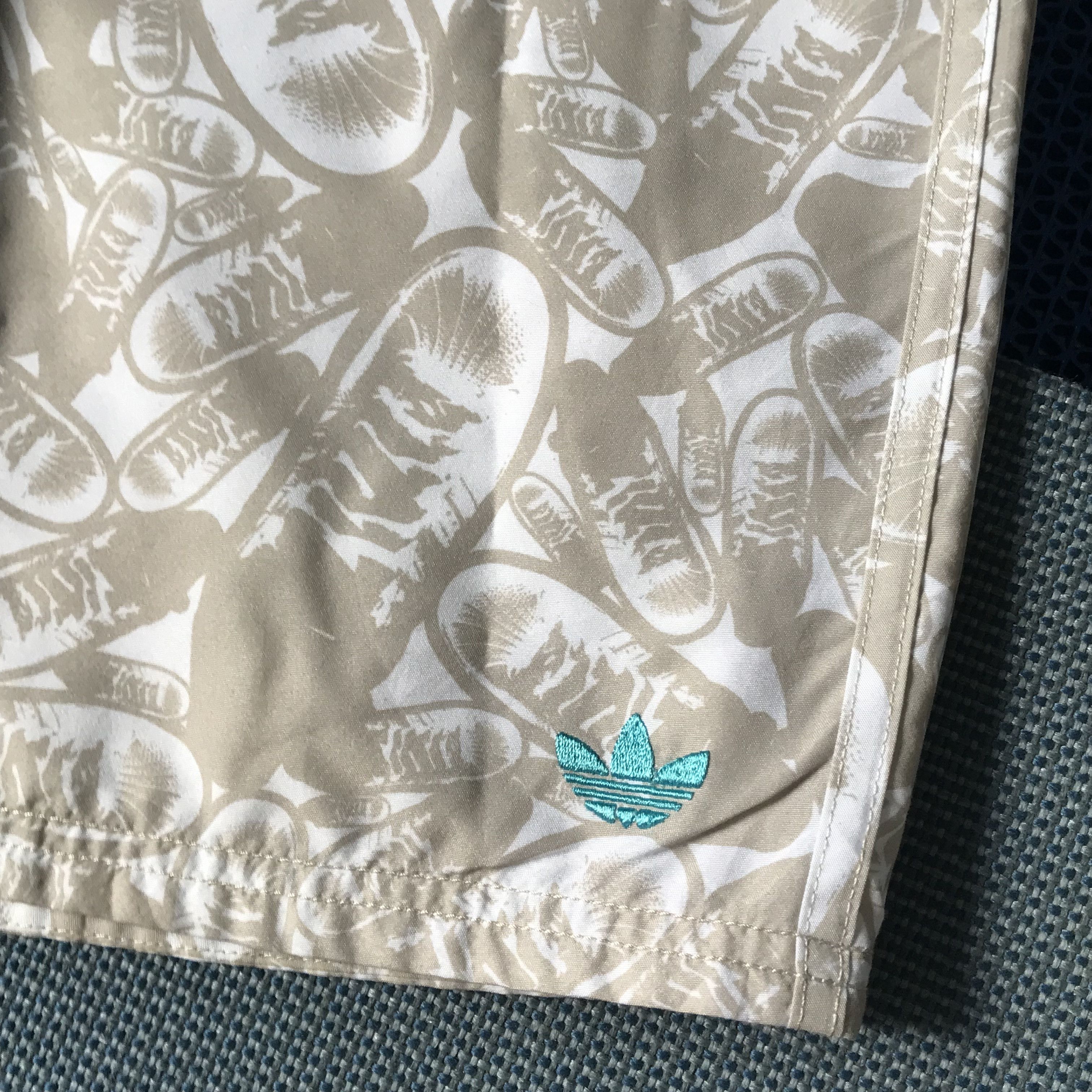 Adidas Vintage Adidas Originals Shorts pants full print adidas shoe Size US 33 - 2 Thumbnail
