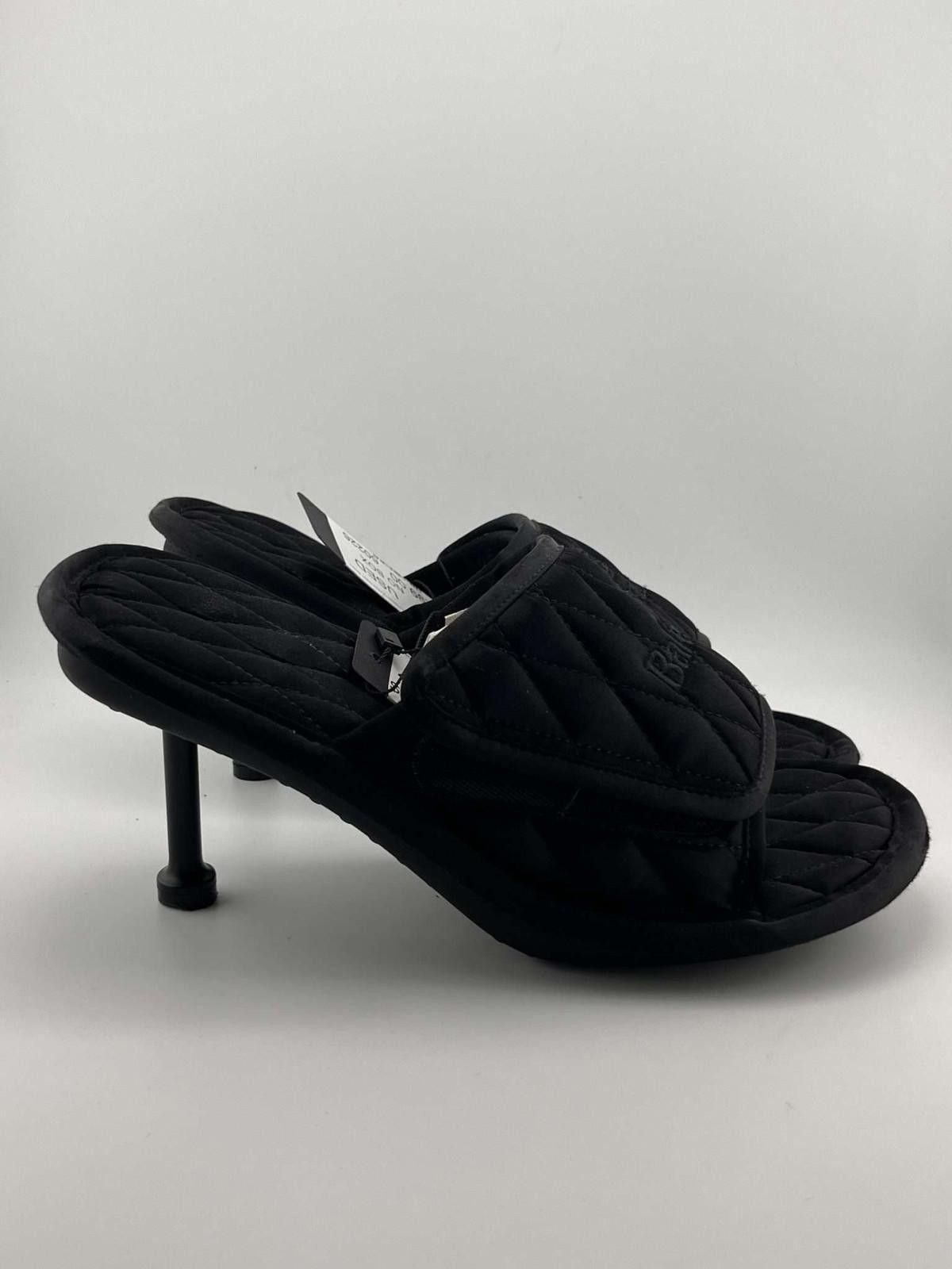 Balenciaga Balenciaga Home Logo Quilted Satin Slides Size 40 Used Size US 10 / EU 43 - 5 Thumbnail