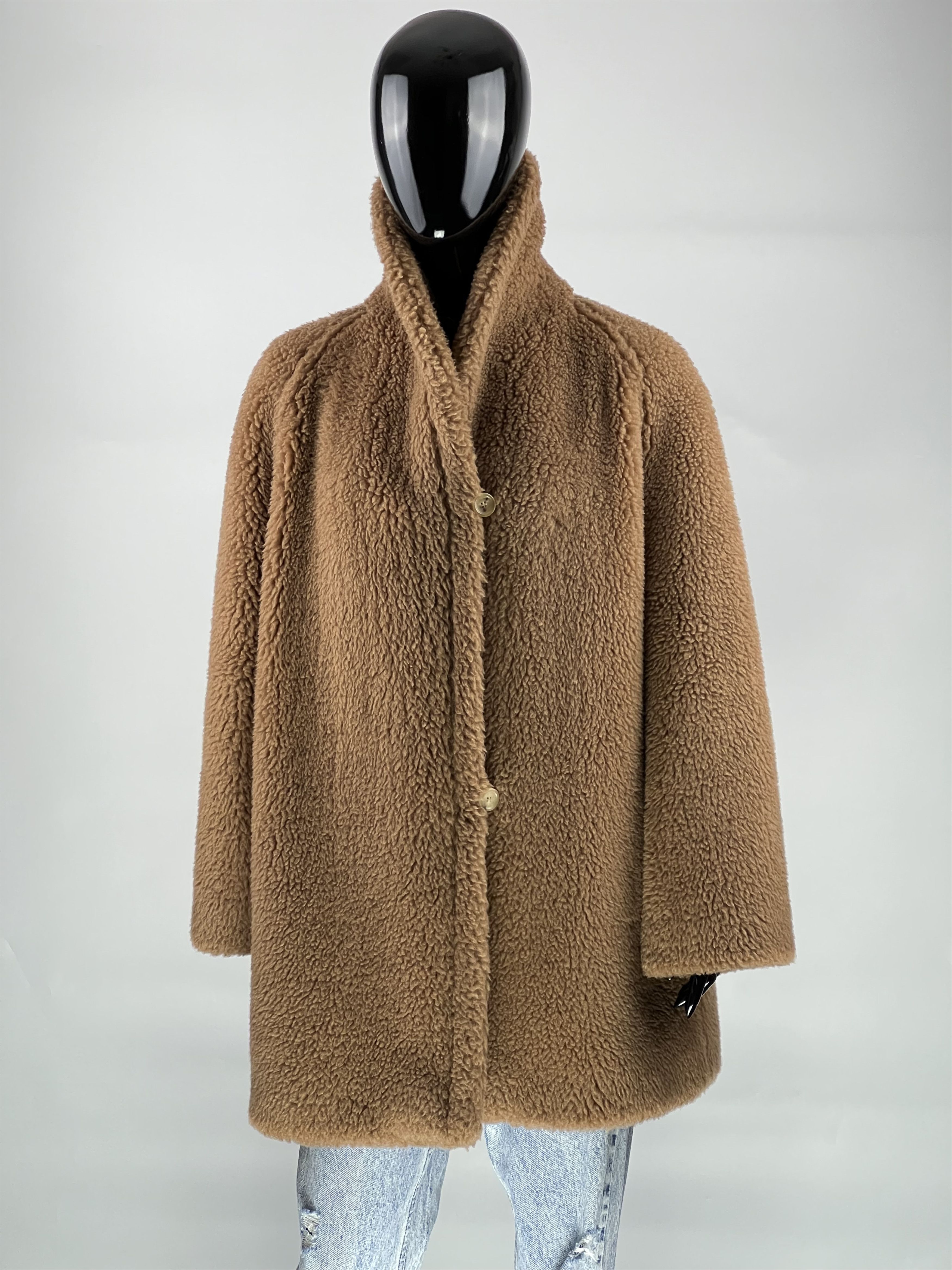 Max Mara Max Mara Teddy Bear Icon Camel Hair And Silk Blend Coat Size M / US 6-8 / IT 42-44 - 1 Thumbnail