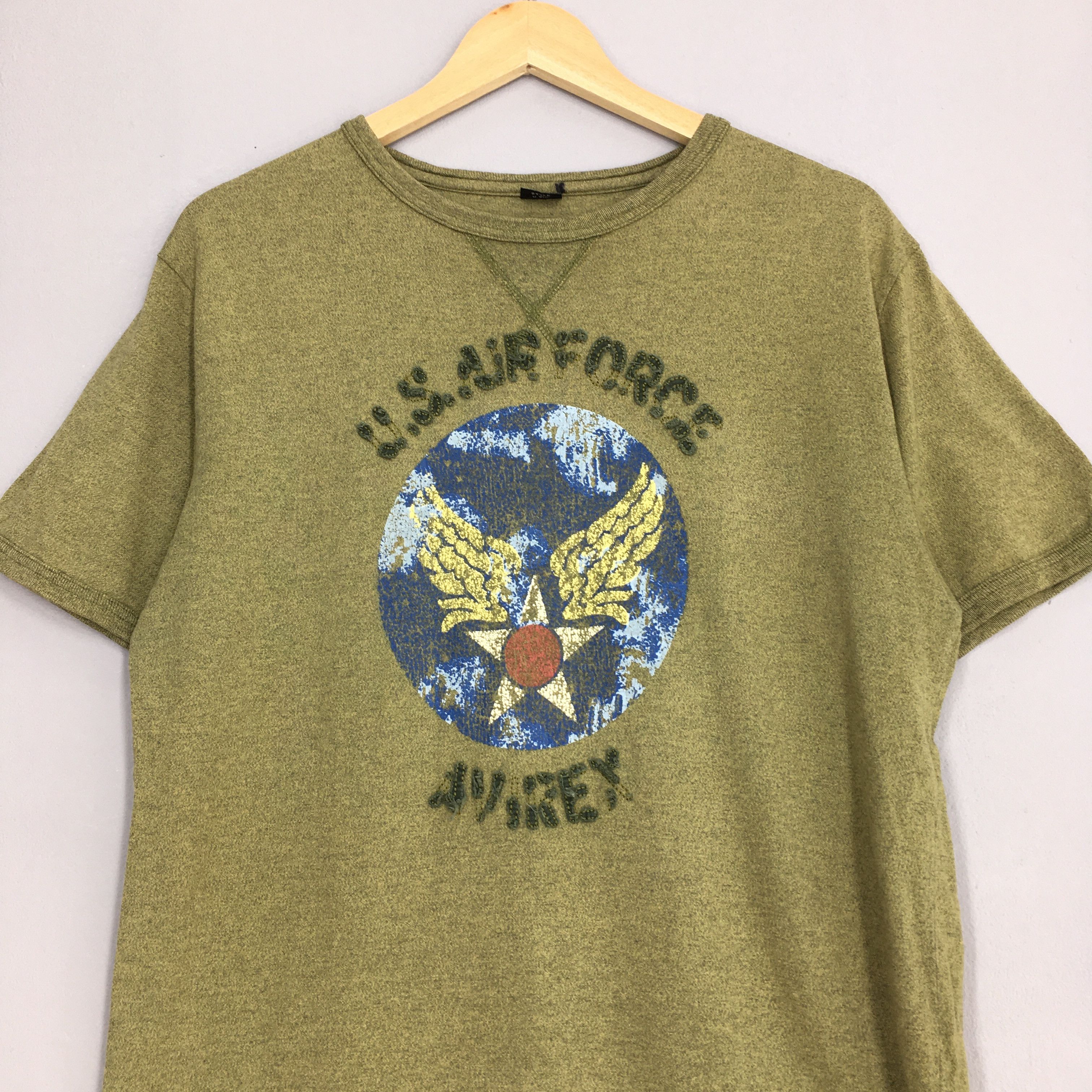 Avirex Vintage Avirex Us Air Force USAF Olive T shirt Size XL Size US XL / EU 56 / 4 - 2 Thumbnail