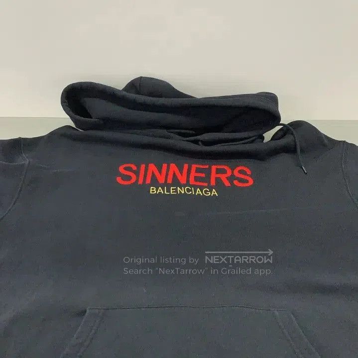 Balenciaga Balenciaga Sinner Hoodie in Black. Size US S / EU 44-46 / 1 - 4 Thumbnail