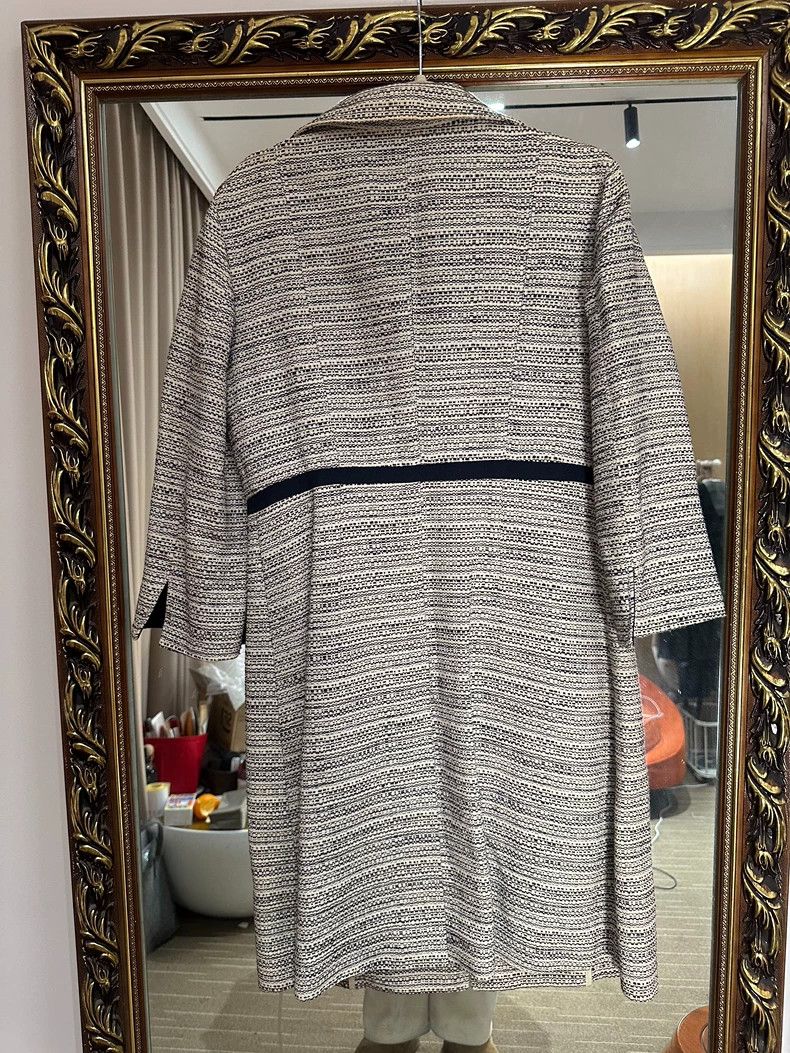 Max Mara Max Mara Off-white mid-length coat Size M / US 6-8 / IT 42-44 - 2 Thumbnail