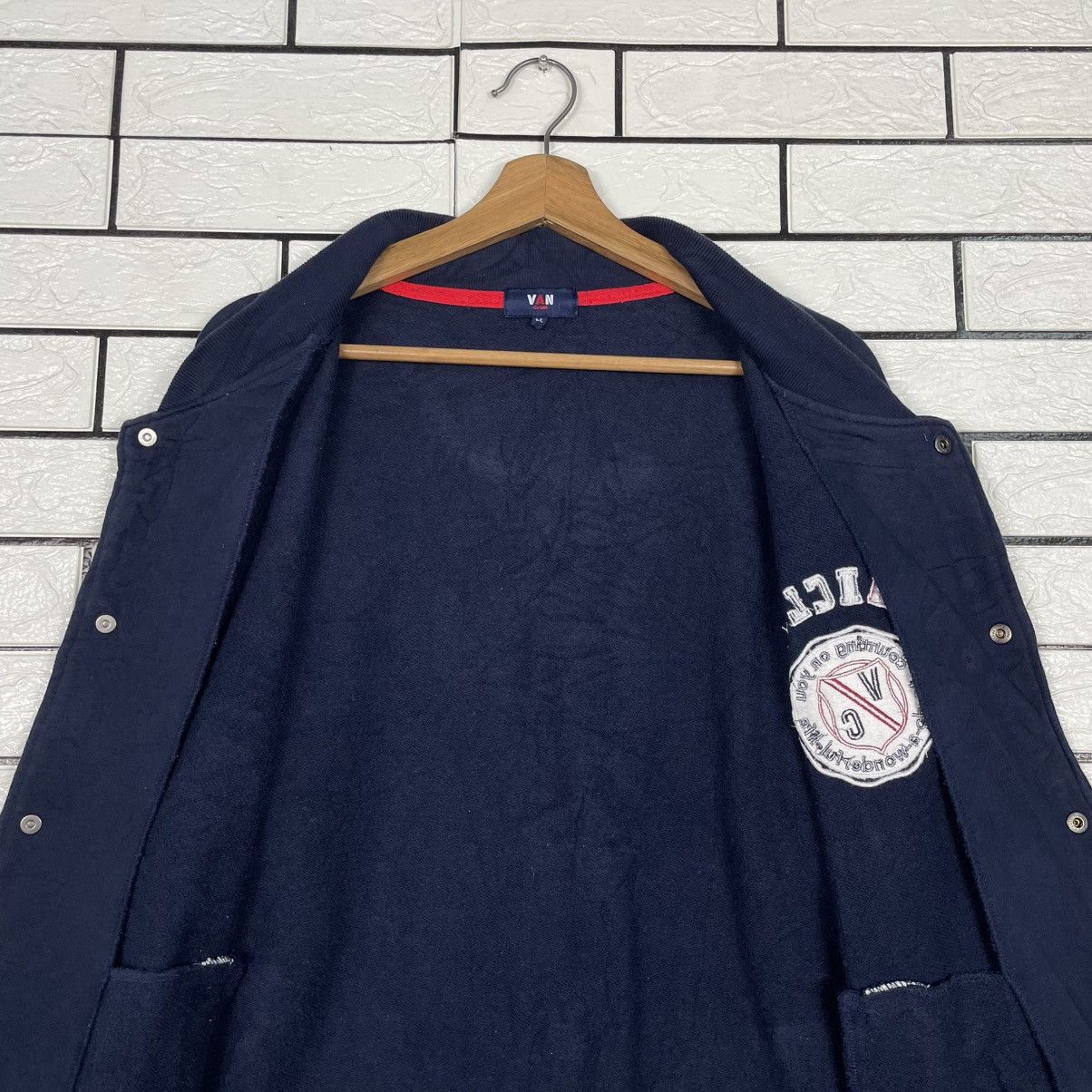 Japanese Brand Van Club Big Logo Varsity Sweater Jacket Size US L / EU 52-54 / 3 - 12 Thumbnail