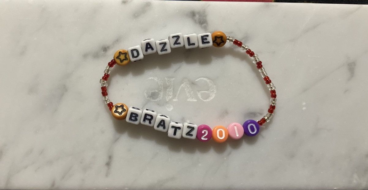 Other Dazzle bratz 2010 nickname bracelet Size ONE SIZE - 1 Preview