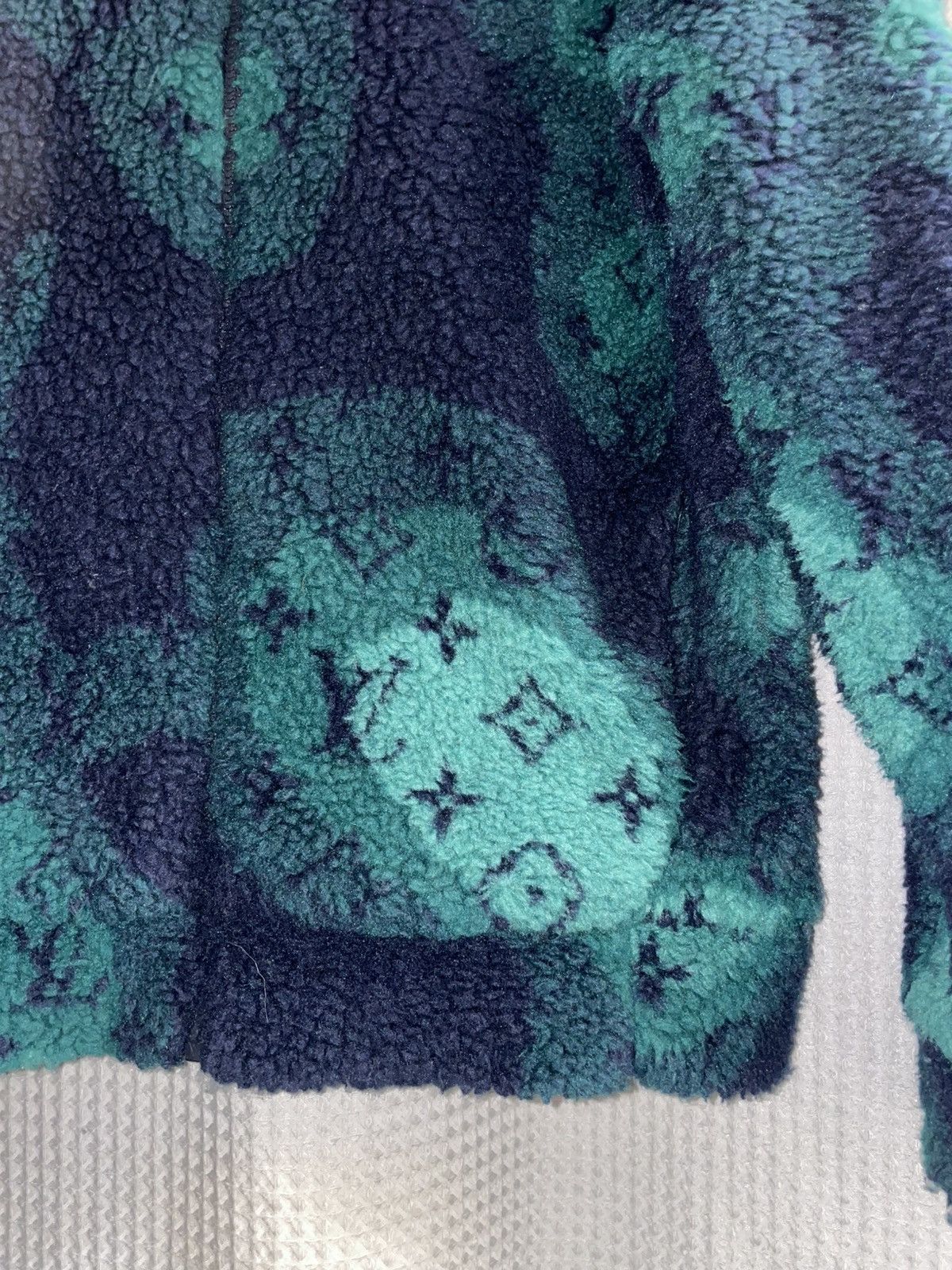 Louis Vuitton Louis Vuitton Mens 2023 Monogram Camo Fleece Blouson Jacket Size US M / EU 48-50 / 2 - 3 Thumbnail