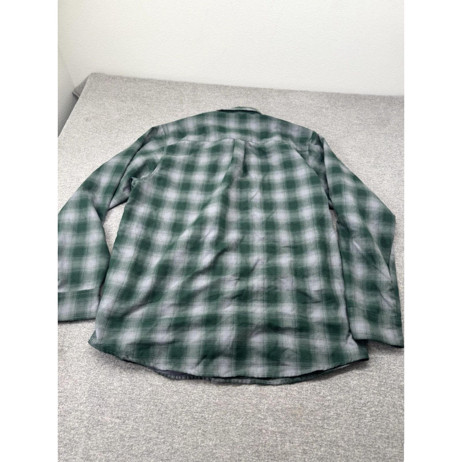 Vintage Dixxon Flannel Company The Bixby 1 Green Gray Long Sleeve Shirt Men’s XL Plaid Button-Up Size US XL / EU 56 / 4 - 6 Thumbnail