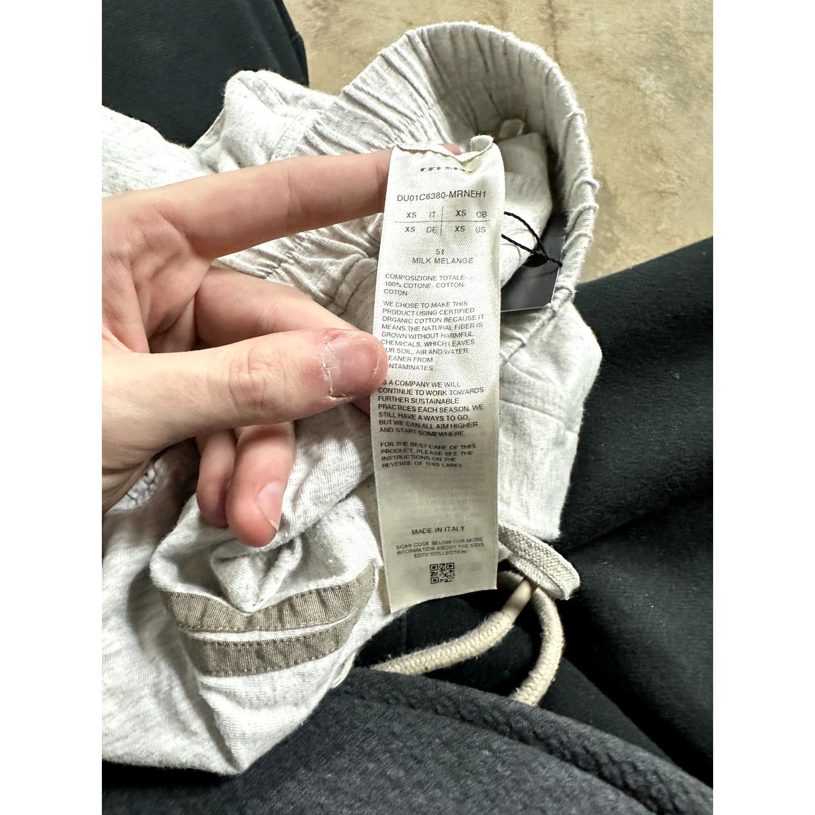 Rick Owens Drkshdw Rick Owens DRK SHDW Sweatshorts Light Grey XS Size US 28 / EU 44 - 4 Thumbnail