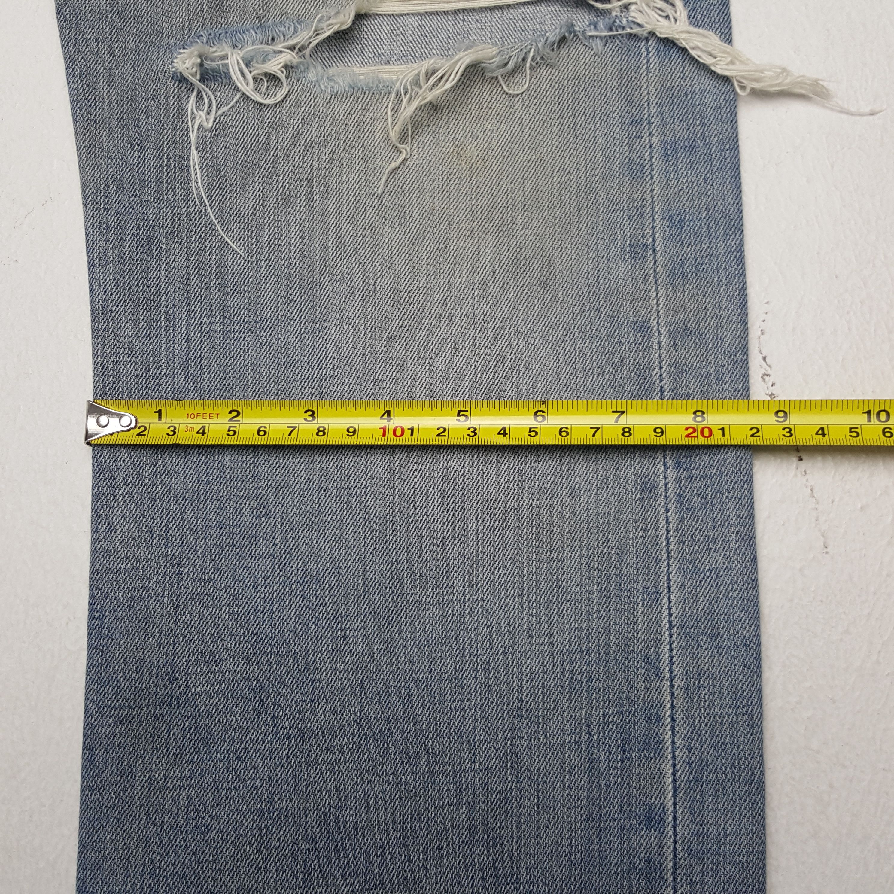 Levi's × Vintage Vintage Levi's 501 Distressed Style Denim Jeans Size US 26 / EU 42 - 10 Thumbnail
