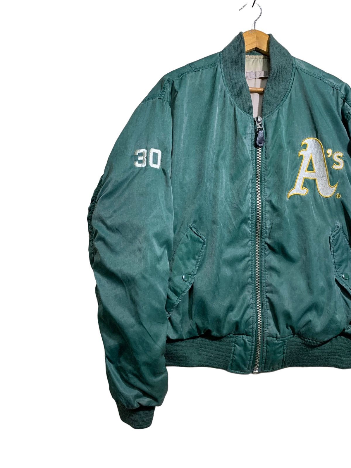 MLB 🔥A’s MLB BY STARTER BOMBER JACKETS Size US L / EU 52-54 / 3 - 2 Thumbnail