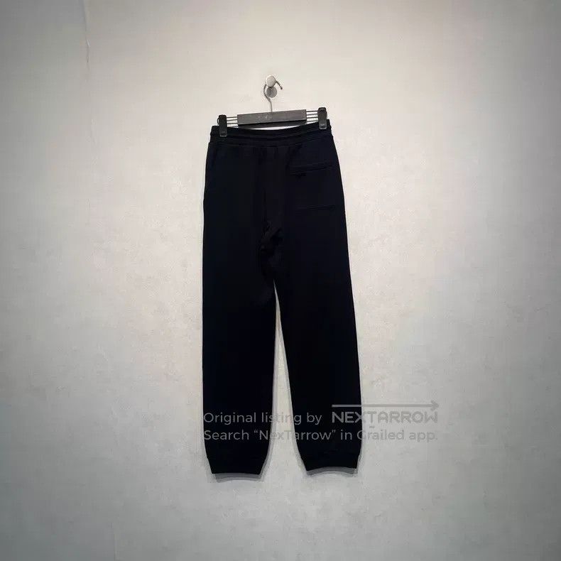 Louis Vuitton Louis Vuitton size xs Pin logo embroidered slacks pants Size US 28 / EU 44 - 2 Thumbnail