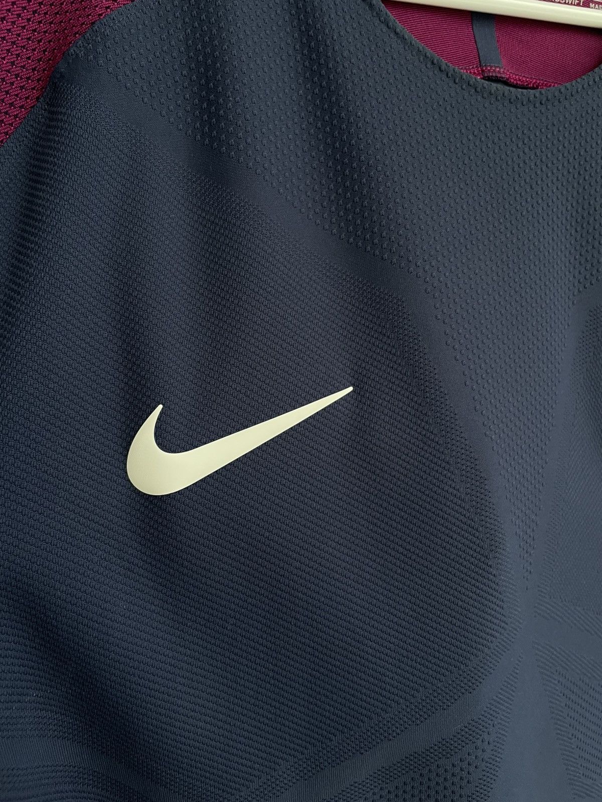 Nike MANCHESTER CITY PLAYER ISSUE 2017 2018 SHIRT JERSEY AEROSWIF Size US L / EU 52-54 / 3 - 7 Thumbnail