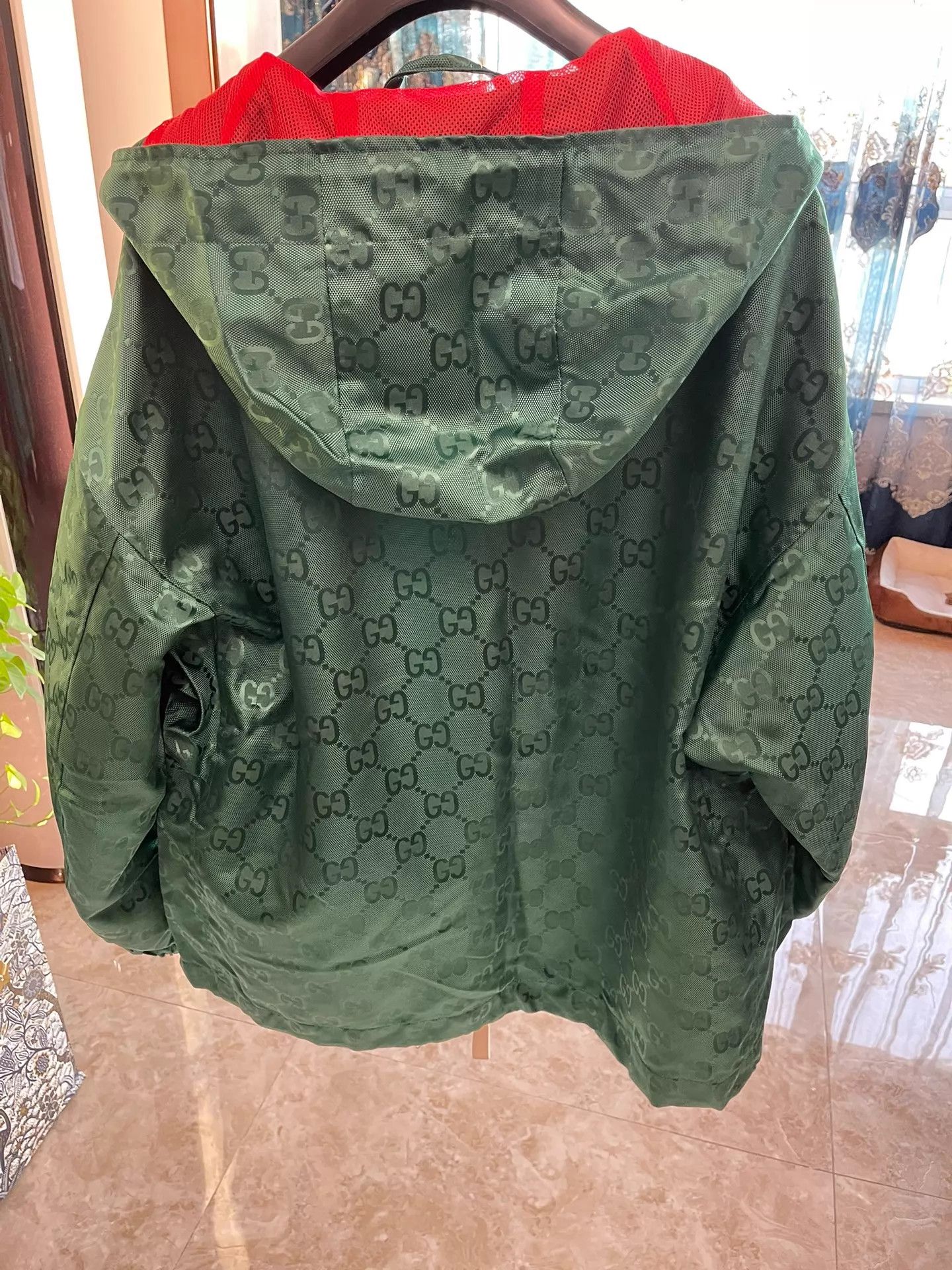 Gucci Gucci New All-Over Reflective Logo Oversized Jacket Size 48 Size US M / EU 48-50 / 2 - 2 Thumbnail