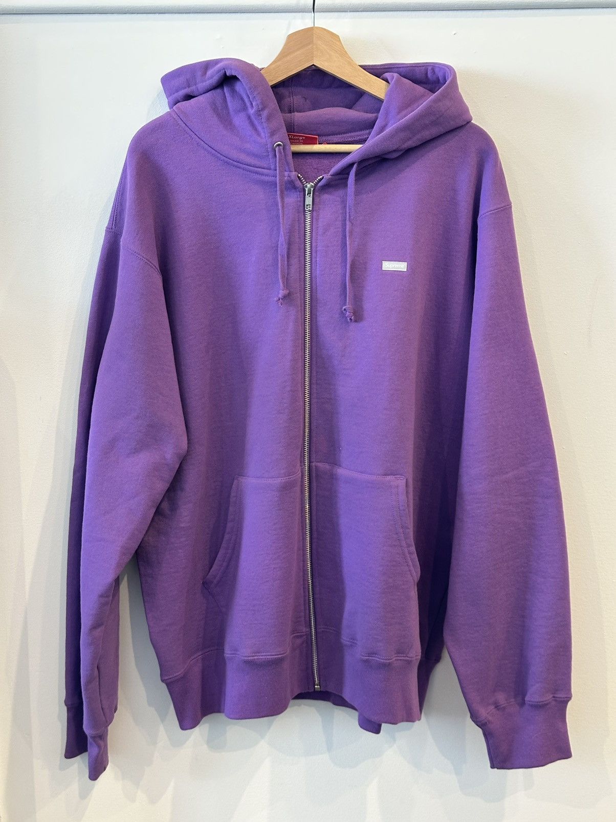 Supreme SUPREME Reflective Small Box Zip Hoodie XL Size US XL / EU 56 / 4 - 1 Thumbnail