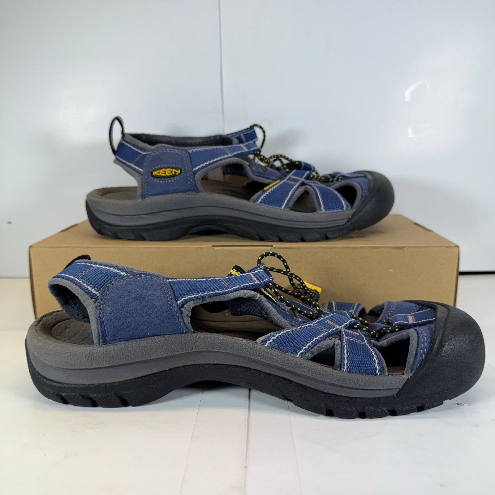 KEEN Keen Newport H2 Waterproof Hiking Sandals Mens Size Unknown Size US 7 / EU 40 - 2 Thumbnail