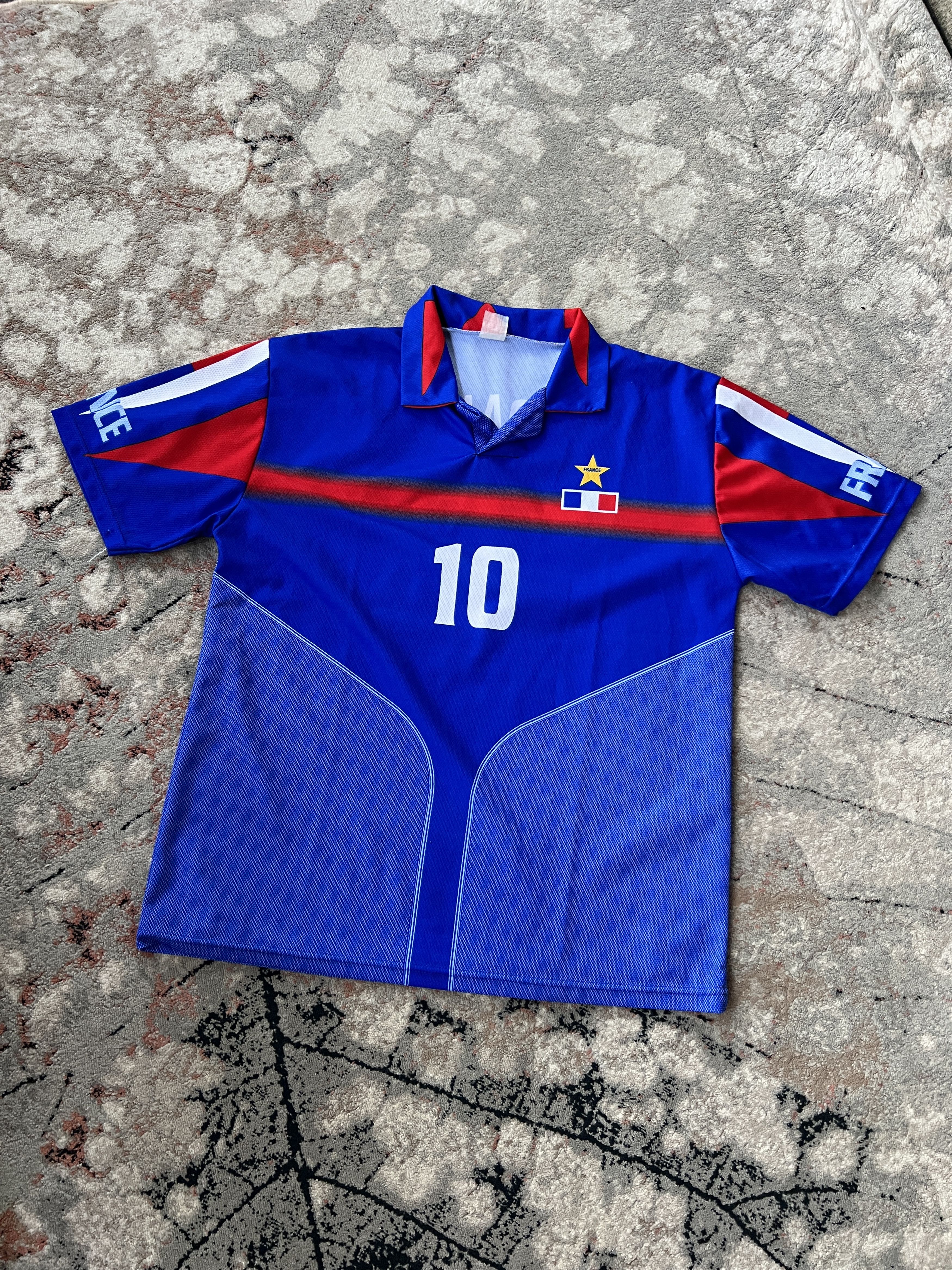 Vintage France Vintage Zinedine Zidan 10 Jersey Size US XL / EU 56 / 4 - 2 Thumbnail