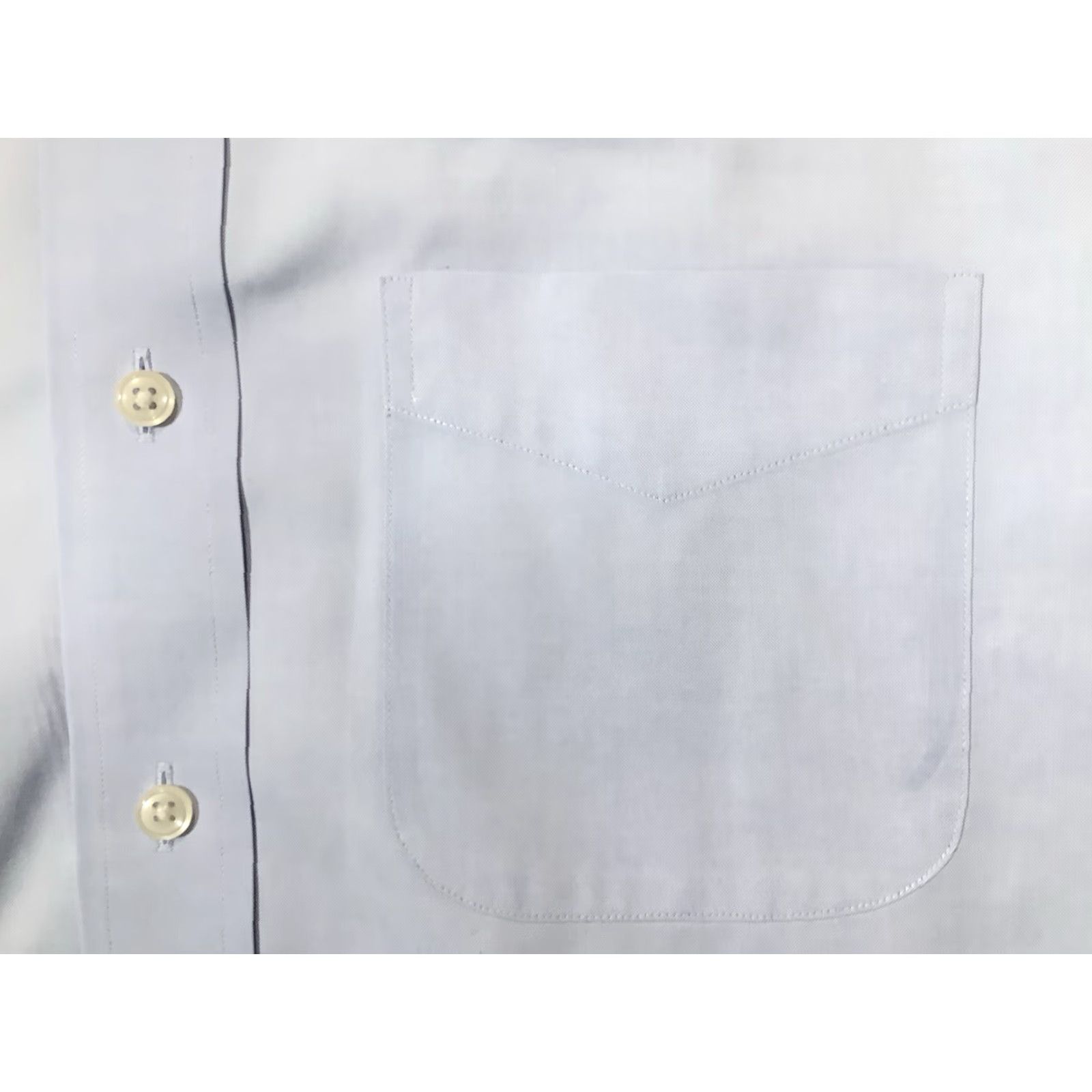Vintage VINTAGE LL Bean Shirt Mens 16 Blue Wrinkle Resistant Long Sleeve Button Down Collar Classic 16-33 Casual Pockets Lightweight Cotton Button-Up Size US L / EU 52-54 / 3 - 5 Thumbnail