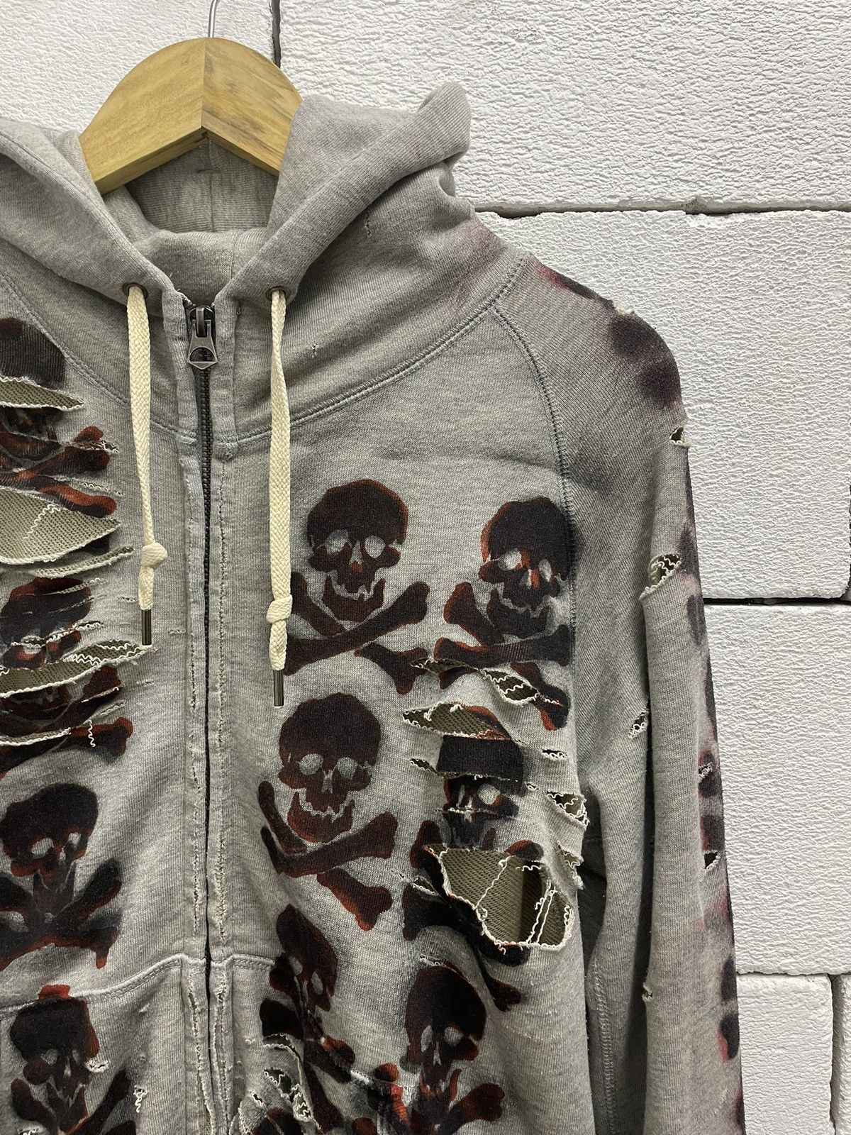 Designer Vintage Johnbull Thrashed Hoodies Distressed ERD Grunge Size US M / EU 48-50 / 2 - 4 Thumbnail
