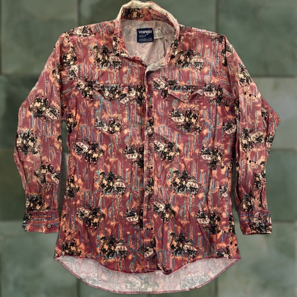 Wrangler VINTAGE Wrangler Western Shirt Cowboy Cut MENS 17 34 Horse Print Red PolyCotton Button-Up Cowboy Western Mens Shirt Size US XL / EU 56 / 4 - 1 Thumbnail
