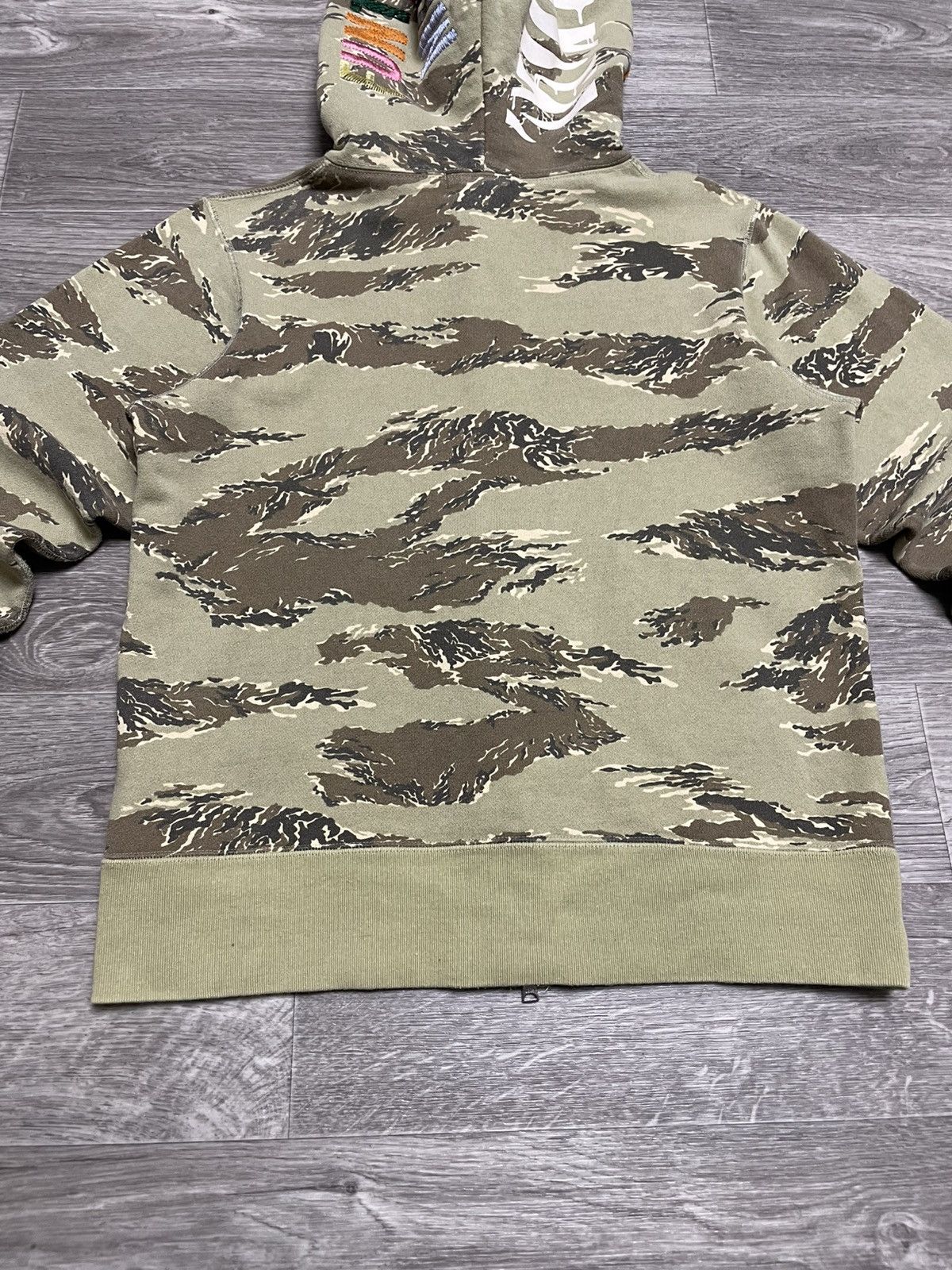 Bape BAPE Tiger Full Zip Hoodie Desert Camo A Bathing Ape Size S Size US S / EU 44-46 / 1 - 25 Thumbnail