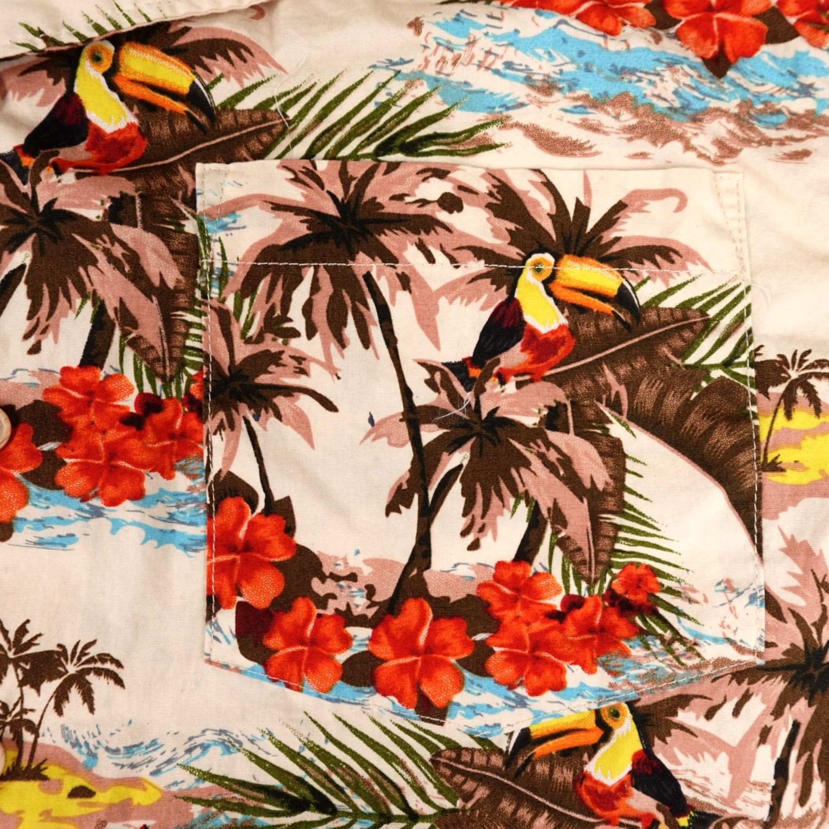Paradise Barefoot In Paradise Men's Shirt M Brown Floral Bird Print Tropical Button-Up Short Sleeve Casual Size US M / EU 48-50 / 2 - 6 Thumbnail
