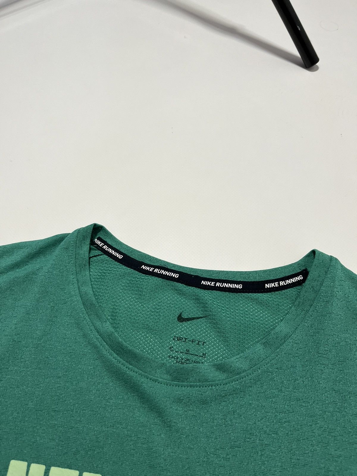 Nike Nike Running Wild Run Miler Tee Size US M / EU 48-50 / 2 - 2 Thumbnail