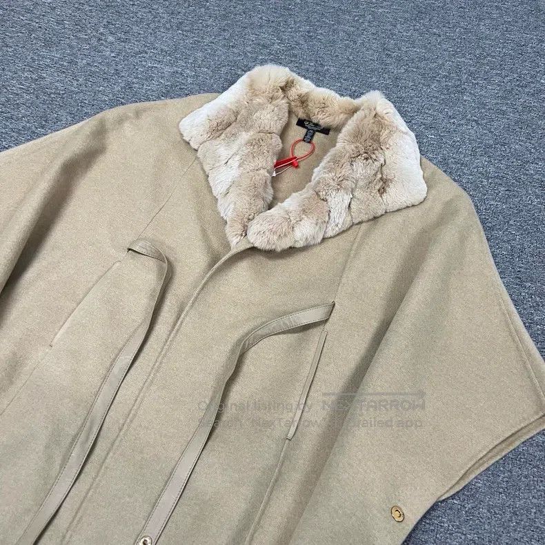 Loro Piana Loro Piana Classic Mochi Fur Collar Cashmere Cloak Coat Size M / US 6-8 / IT 42-44 - 3 Thumbnail