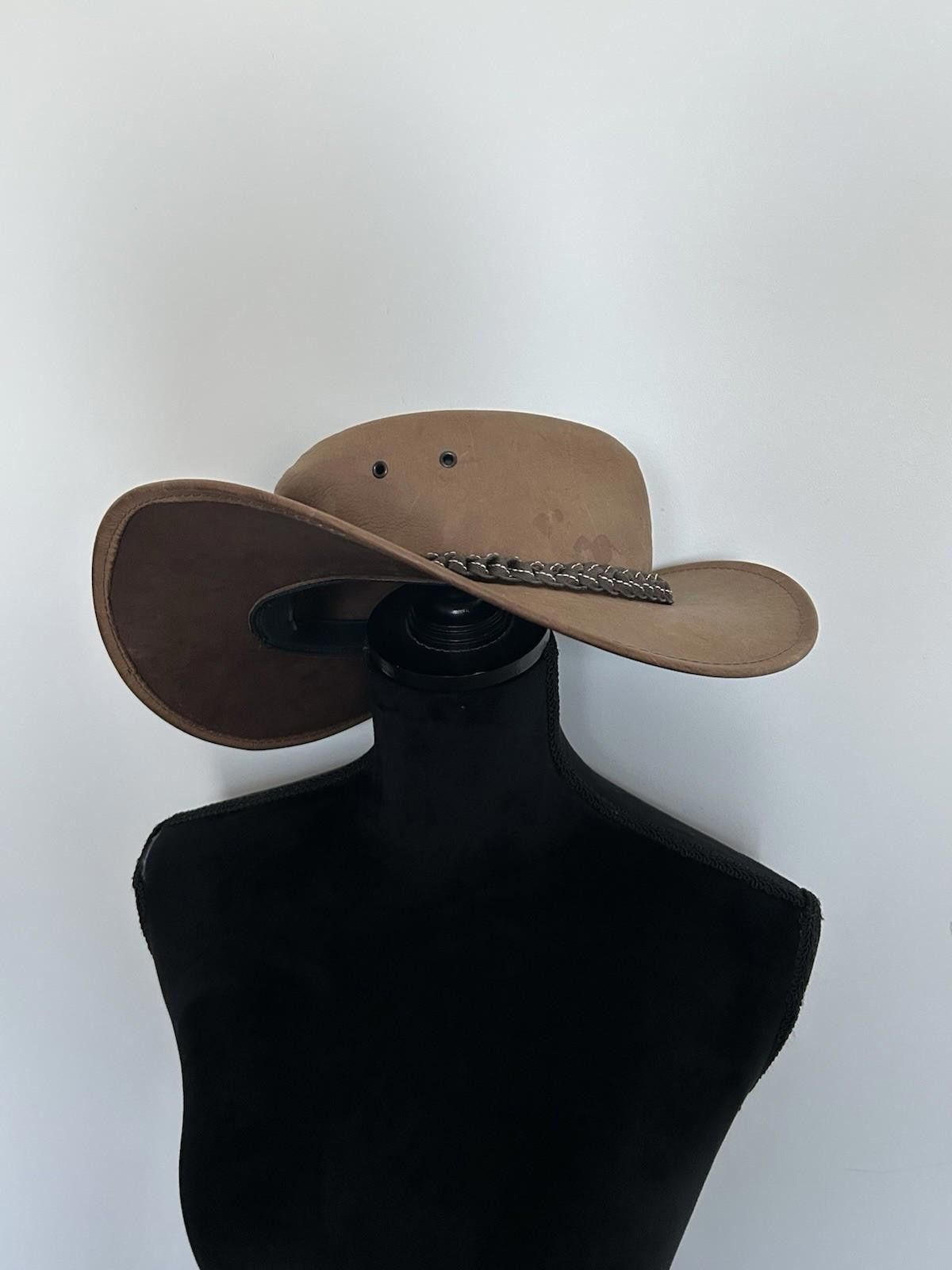 Designer JACARU Leather Handmade Hat Made In Australia 🇦🇺 Size M Size ONE SIZE - 3 Thumbnail